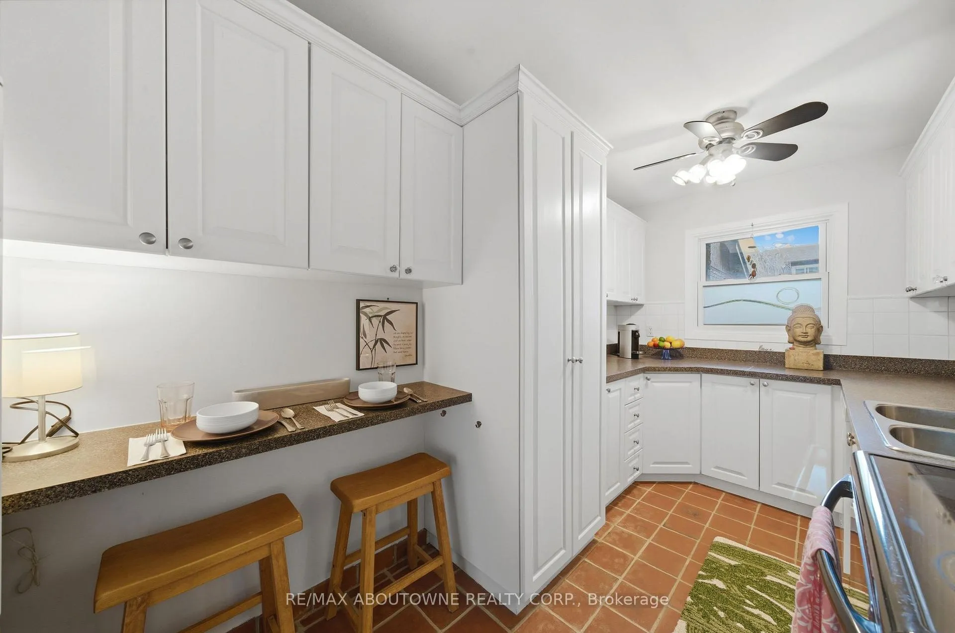 Photo 16 of Unit 49, 2301 Cavendish Drive, Burlington, Brant Hills — HOMEH