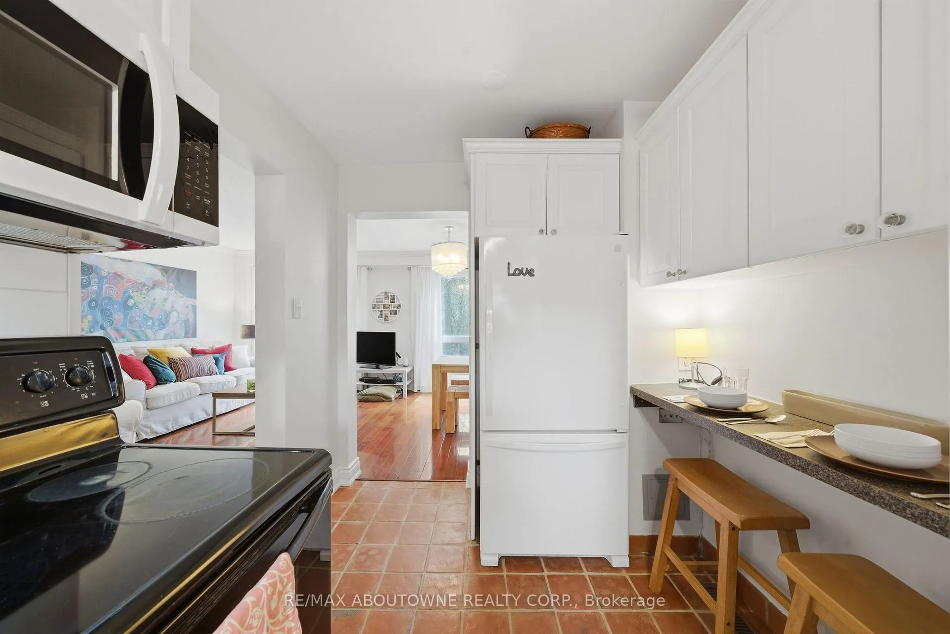 Photo 17 of Unit 49, 2301 Cavendish Drive, Burlington, Brant Hills — HOMEH