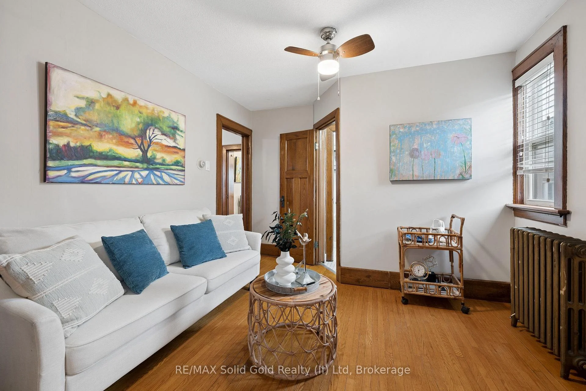 Photo 8 of 22 Dellroy Avenue, Kitchener, Stanley Park — HOMEH