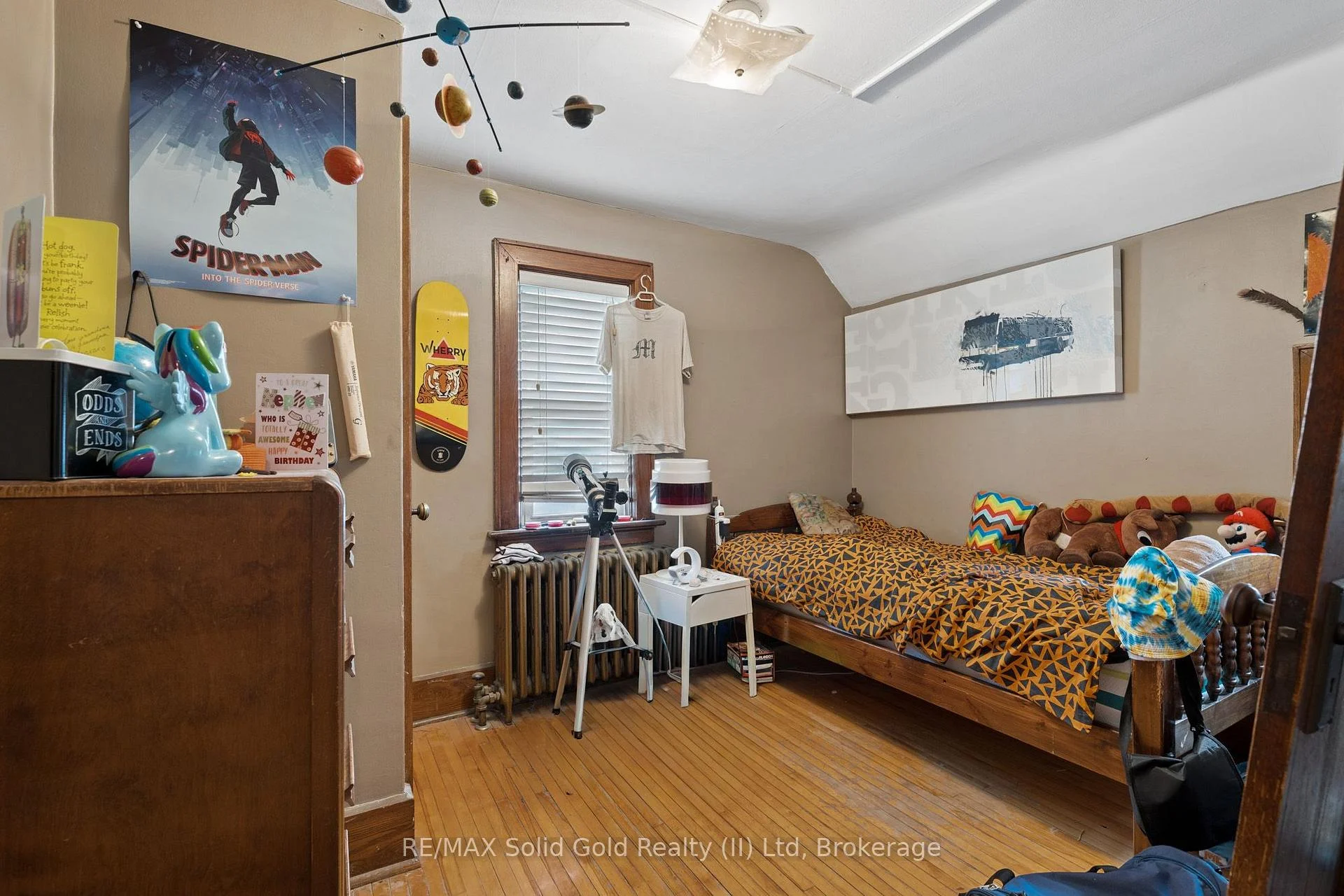 Photo 15 of 22 Dellroy Avenue, Kitchener, Stanley Park — HOMEH