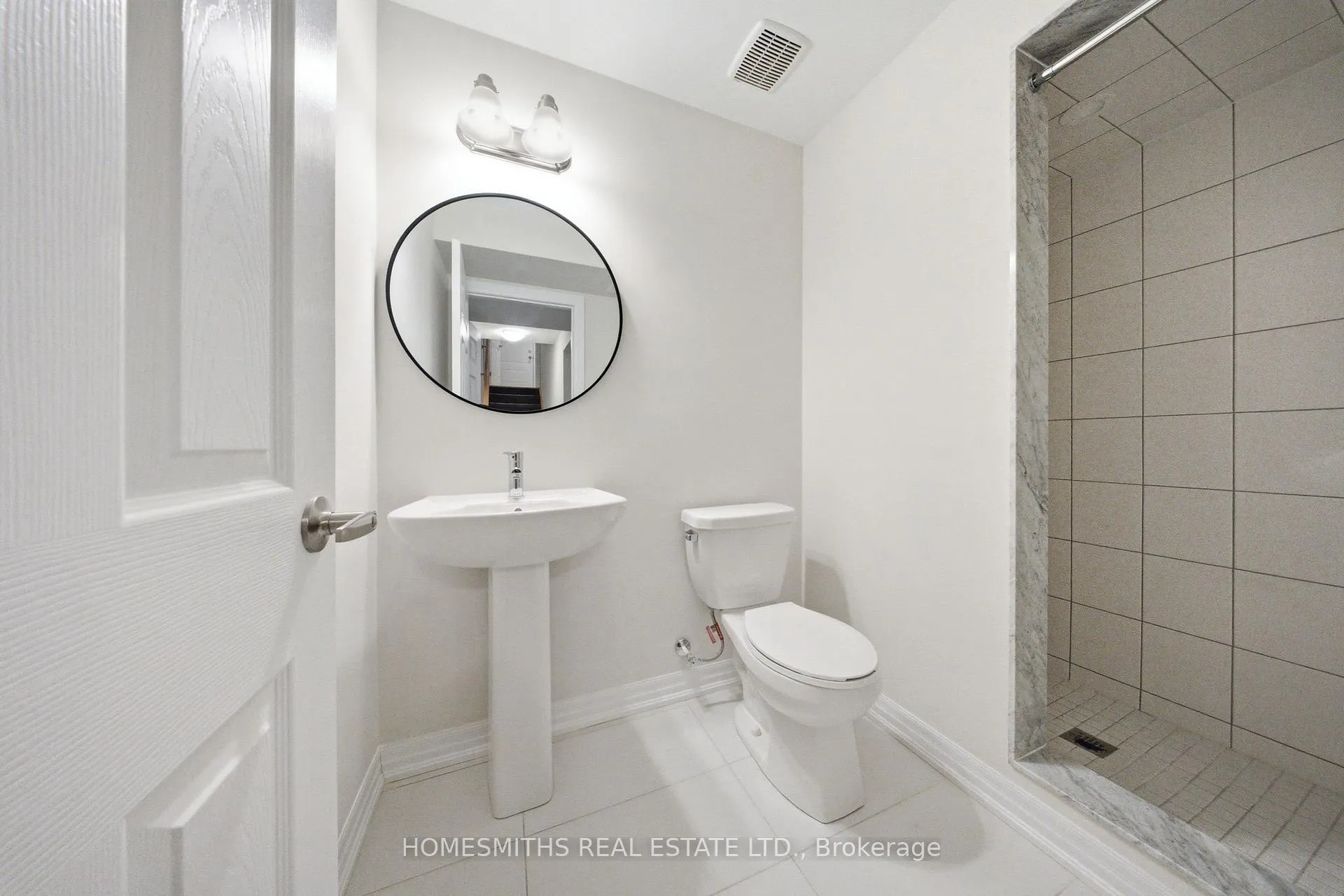 Photo 43 of 11 Northrop Avenue, Clarington, Newcastle — HOMEH