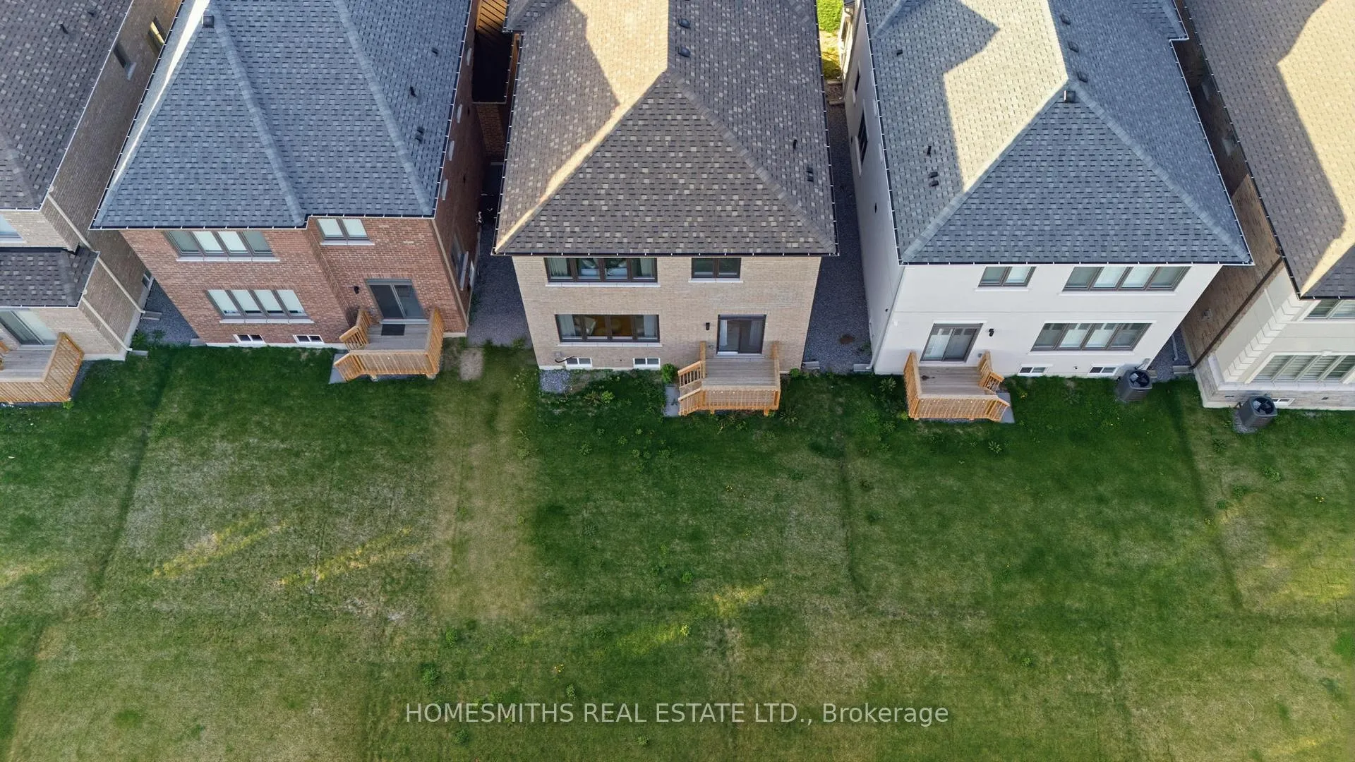 Photo 49 of 11 Northrop Avenue, Clarington, Newcastle — HOMEH