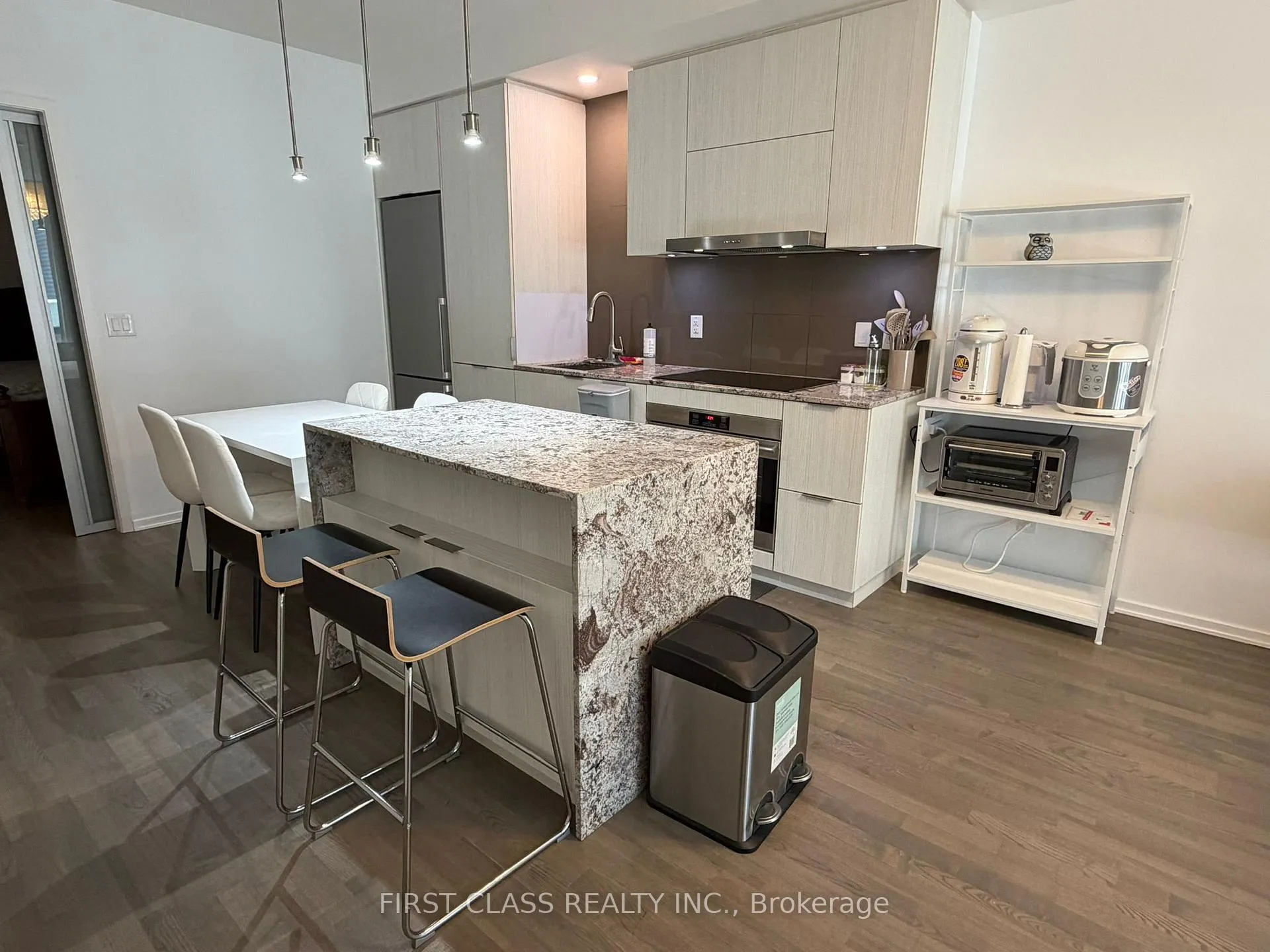 Photo 5 of Unit 317, 1 Bloor Street, Toronto, Church-Yonge Corridor — HOMEH