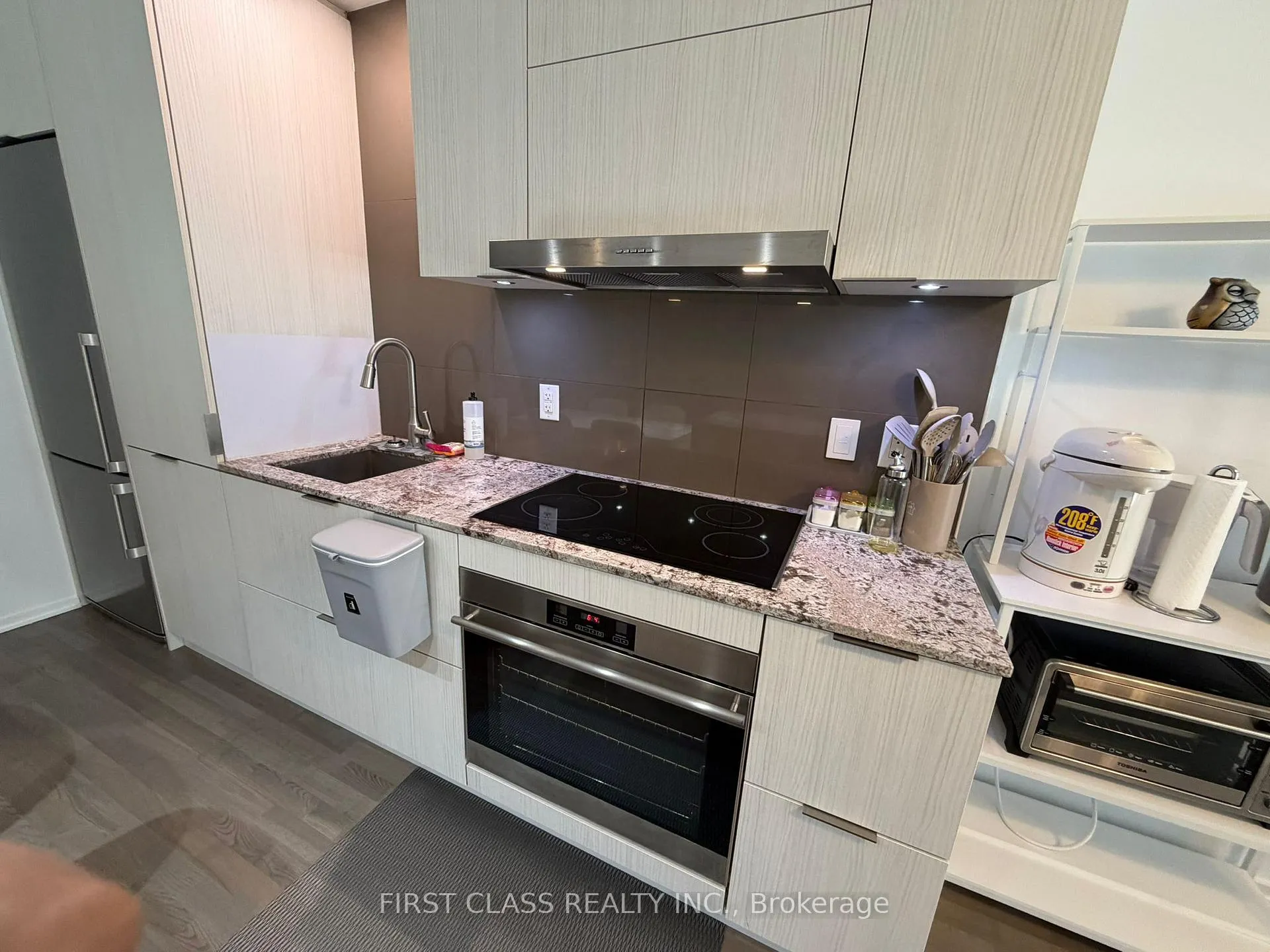 Photo 9 of Unit 317, 1 Bloor Street, Toronto, Church-Yonge Corridor — HOMEH