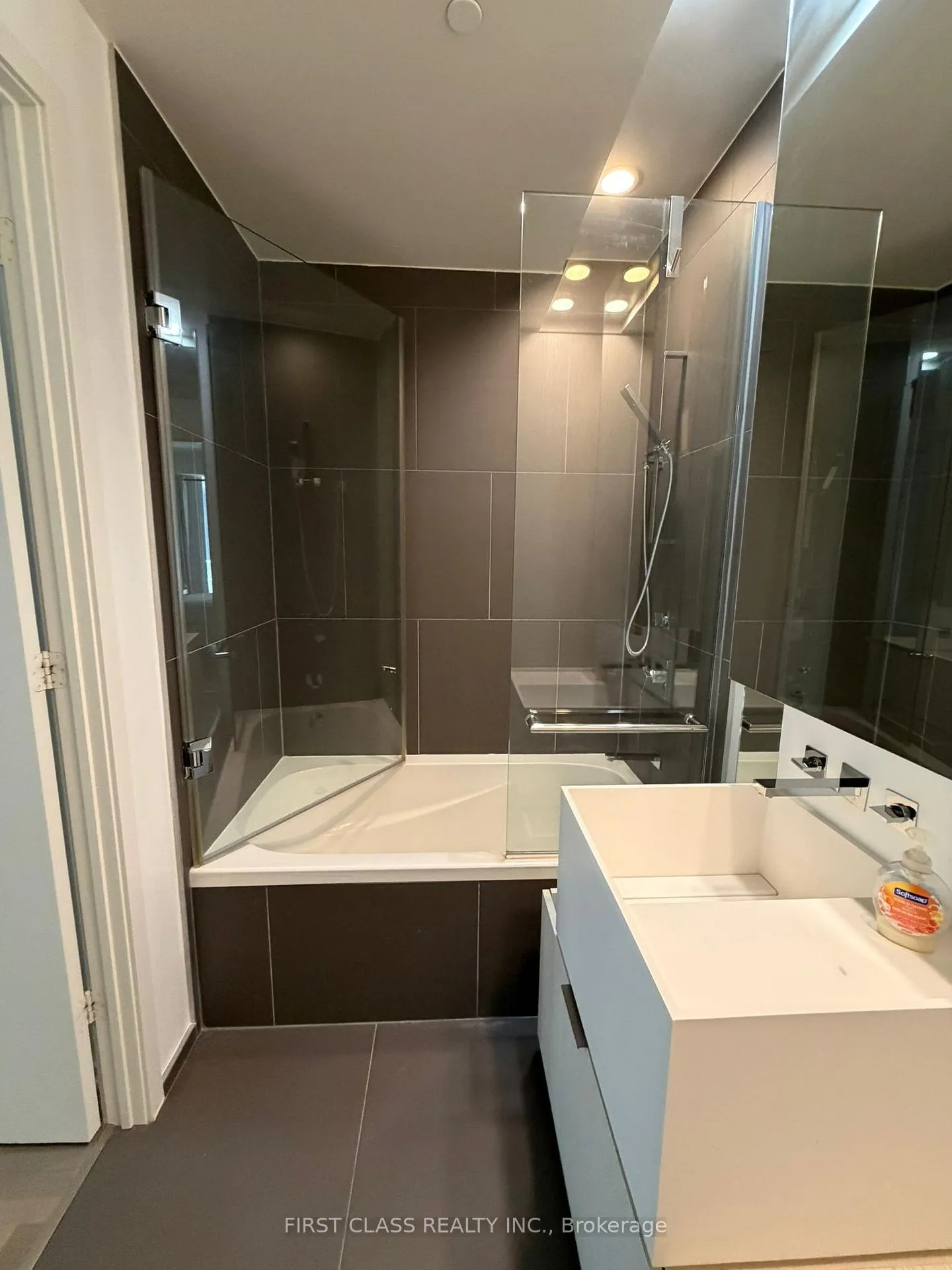 Photo 38 of Unit 317, 1 Bloor Street, Toronto, Church-Yonge Corridor — HOMEH