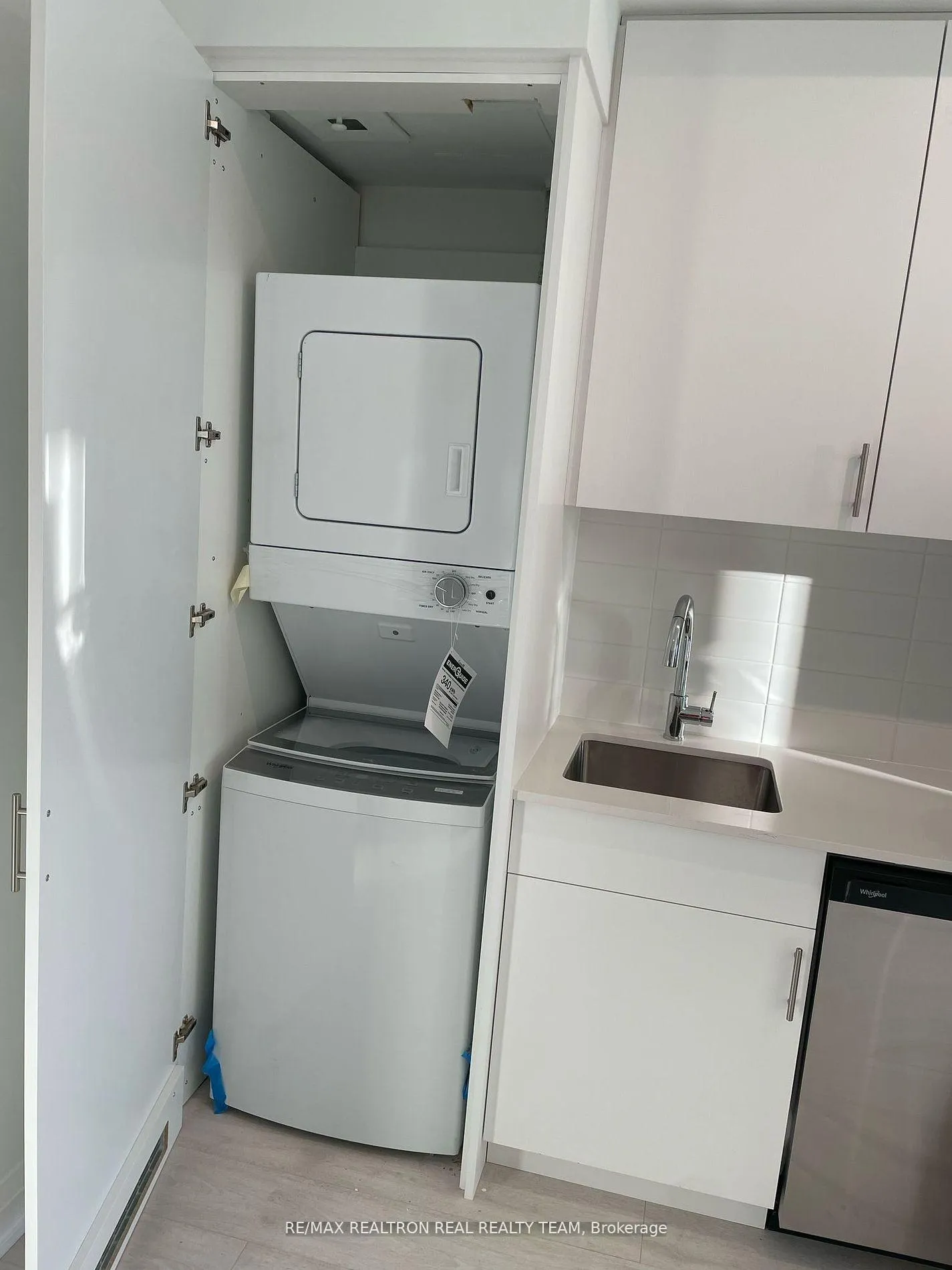 Photo 9 of Unit 216, 412 Silver Maple Road, Oakville, Joshua Meadows — HOMEH