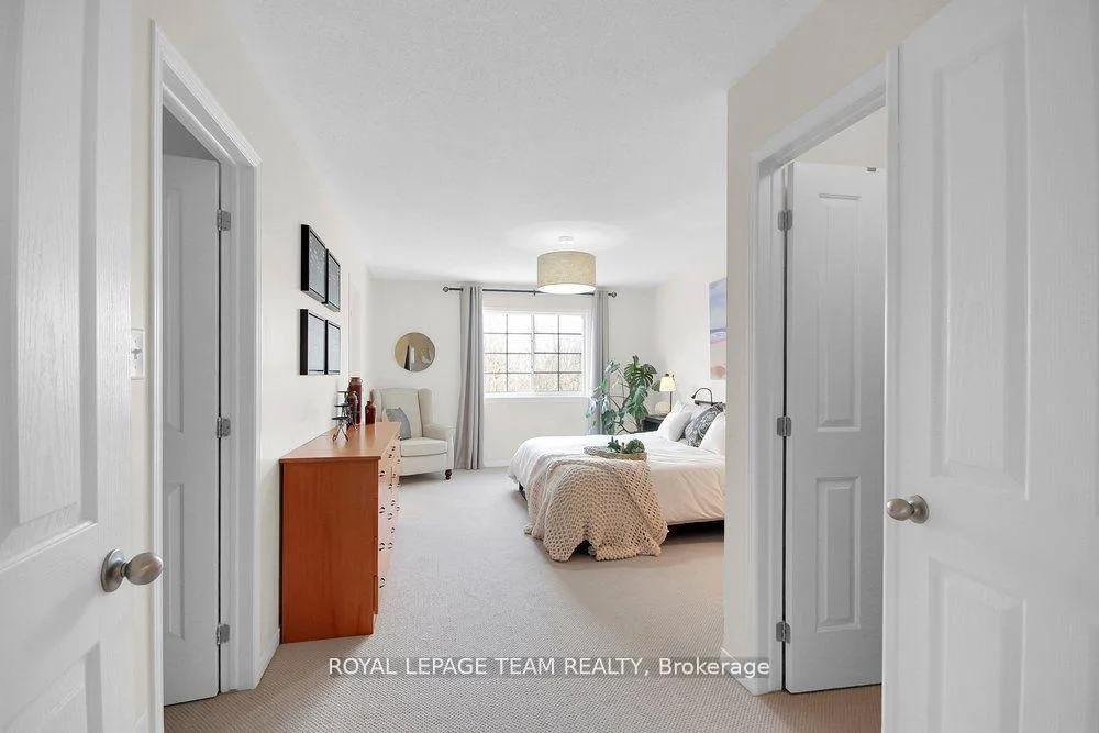 Photo 24 of 19 Fieldberry Private, Ottawa, Barrhaven - Stonebridge — HOMEH