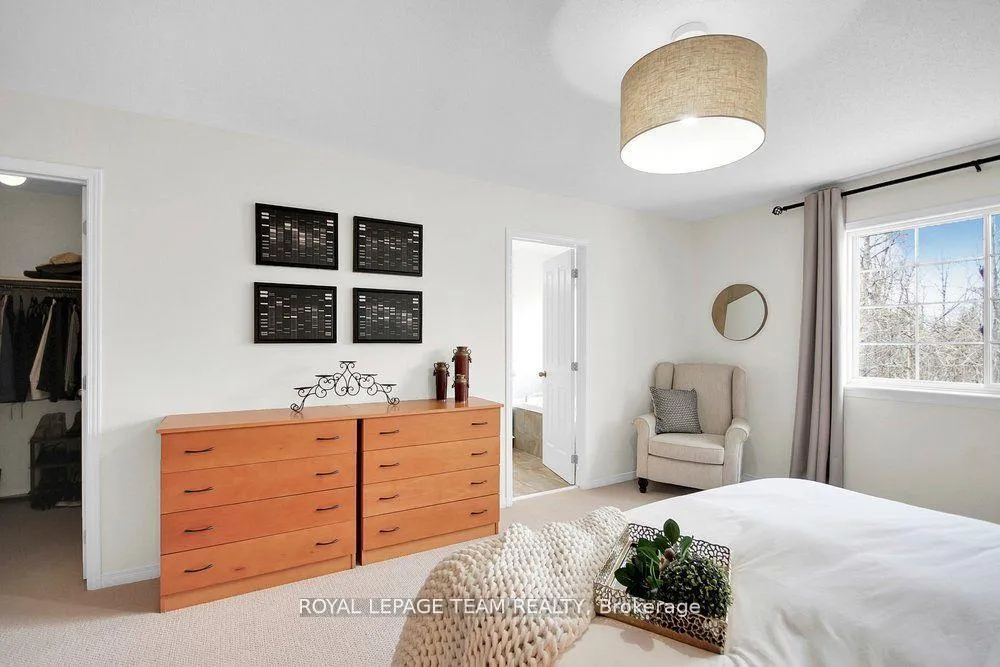 Photo 26 of 19 Fieldberry Private, Ottawa, Barrhaven - Stonebridge — HOMEH