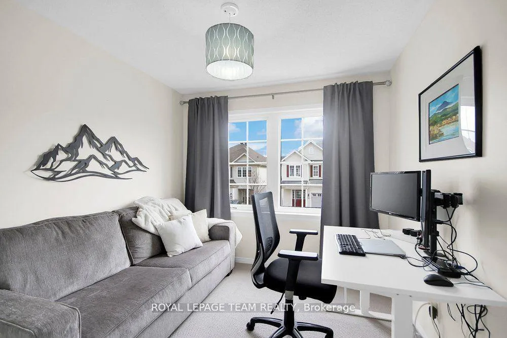 Photo 33 of 19 Fieldberry Private, Ottawa, Barrhaven - Stonebridge — HOMEH