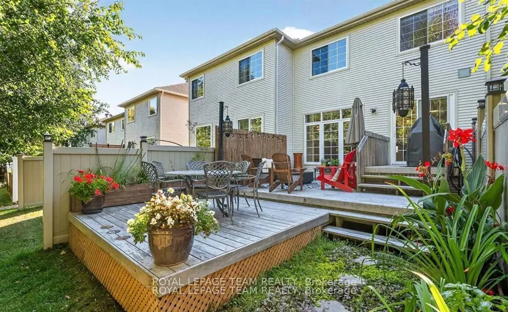 Photo 43 of 19 Fieldberry Private, Ottawa, Barrhaven - Stonebridge — HOMEH