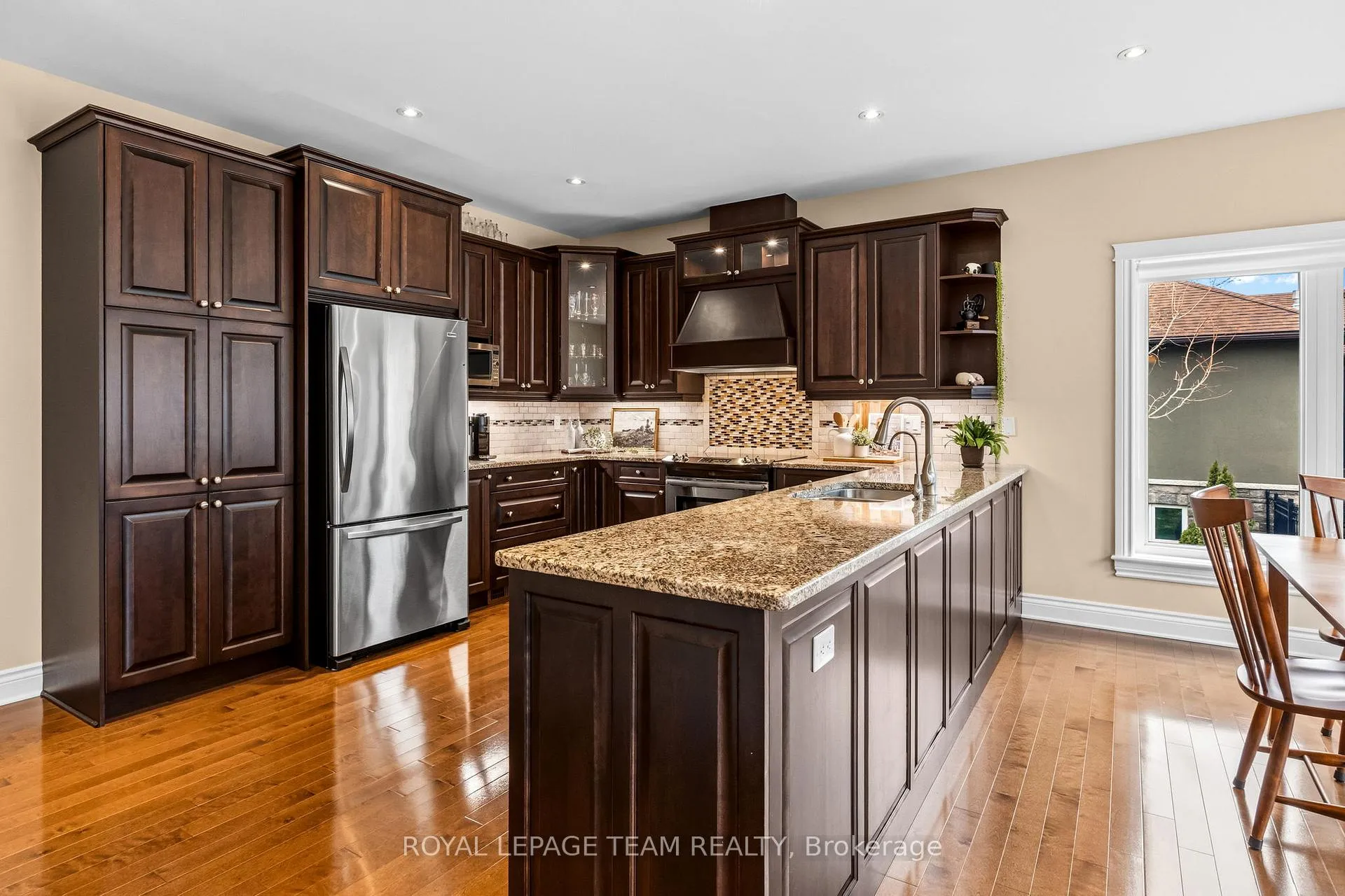 Photo 12 of 6703 Pebble Trail Way, Ottawa, Greely — HOMEH