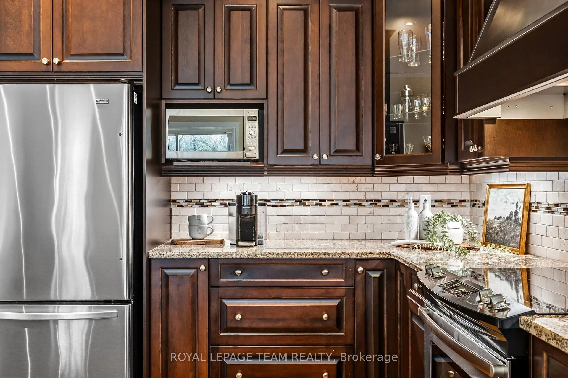 Photo 14 of 6703 Pebble Trail Way, Ottawa, Greely — HOMEH