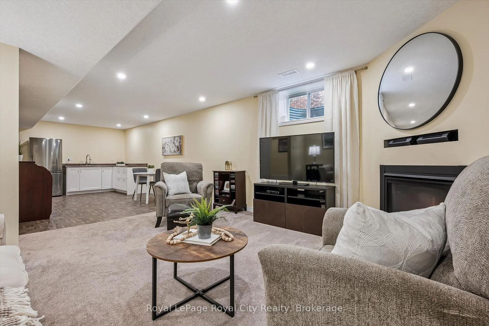 Photo 32 of 110 Baxter Drive, Guelph, Pineridge/Westminster Woods — HOMEH
