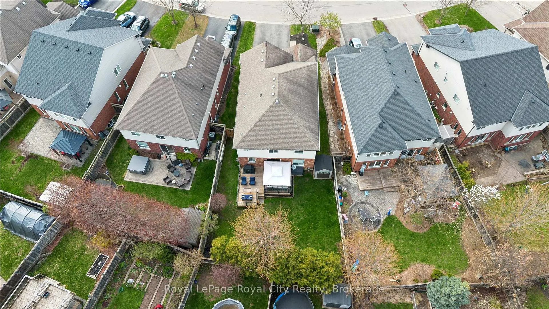 Photo 46 of 110 Baxter Drive, Guelph, Pineridge/Westminster Woods — HOMEH