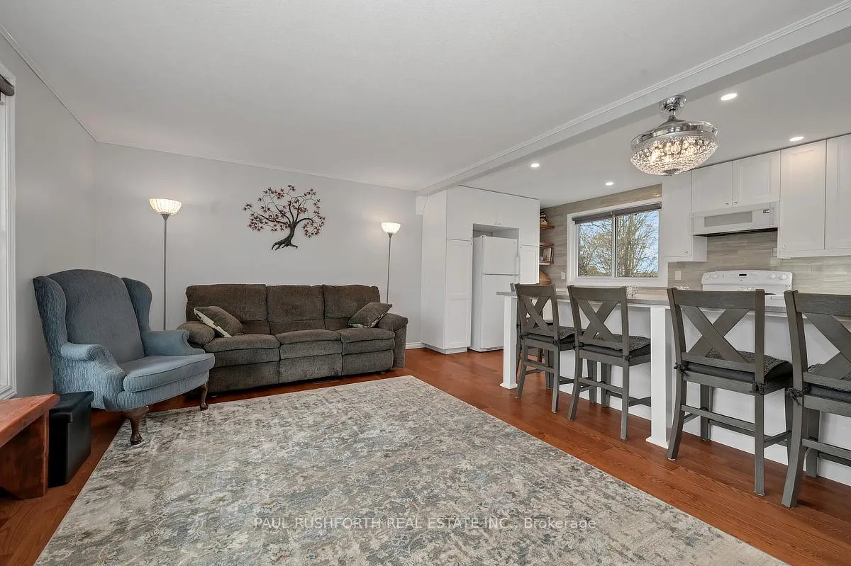 Photo 9 of 250 Poole Street, McNab/Braeside, Mcnab/Braeside Twps — HOMEH