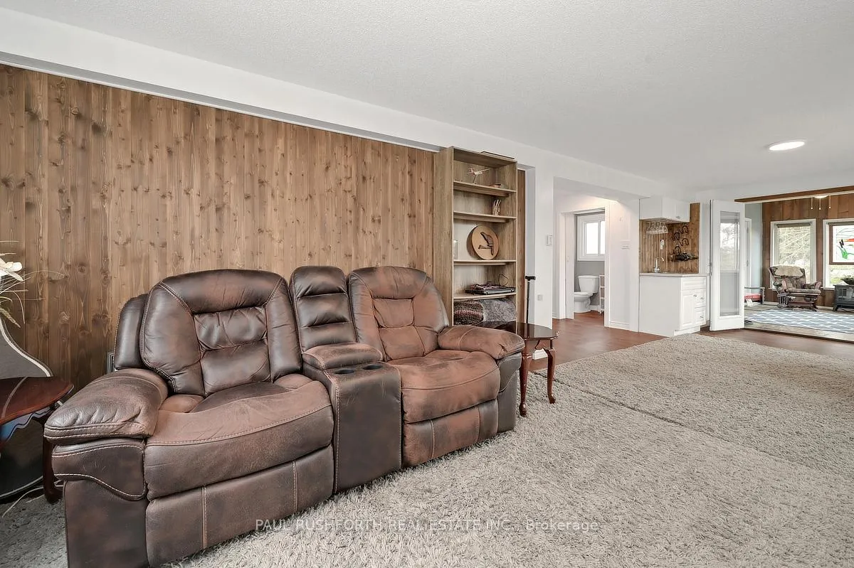 Photo 18 of 250 Poole Street, McNab/Braeside, Mcnab/Braeside Twps — HOMEH