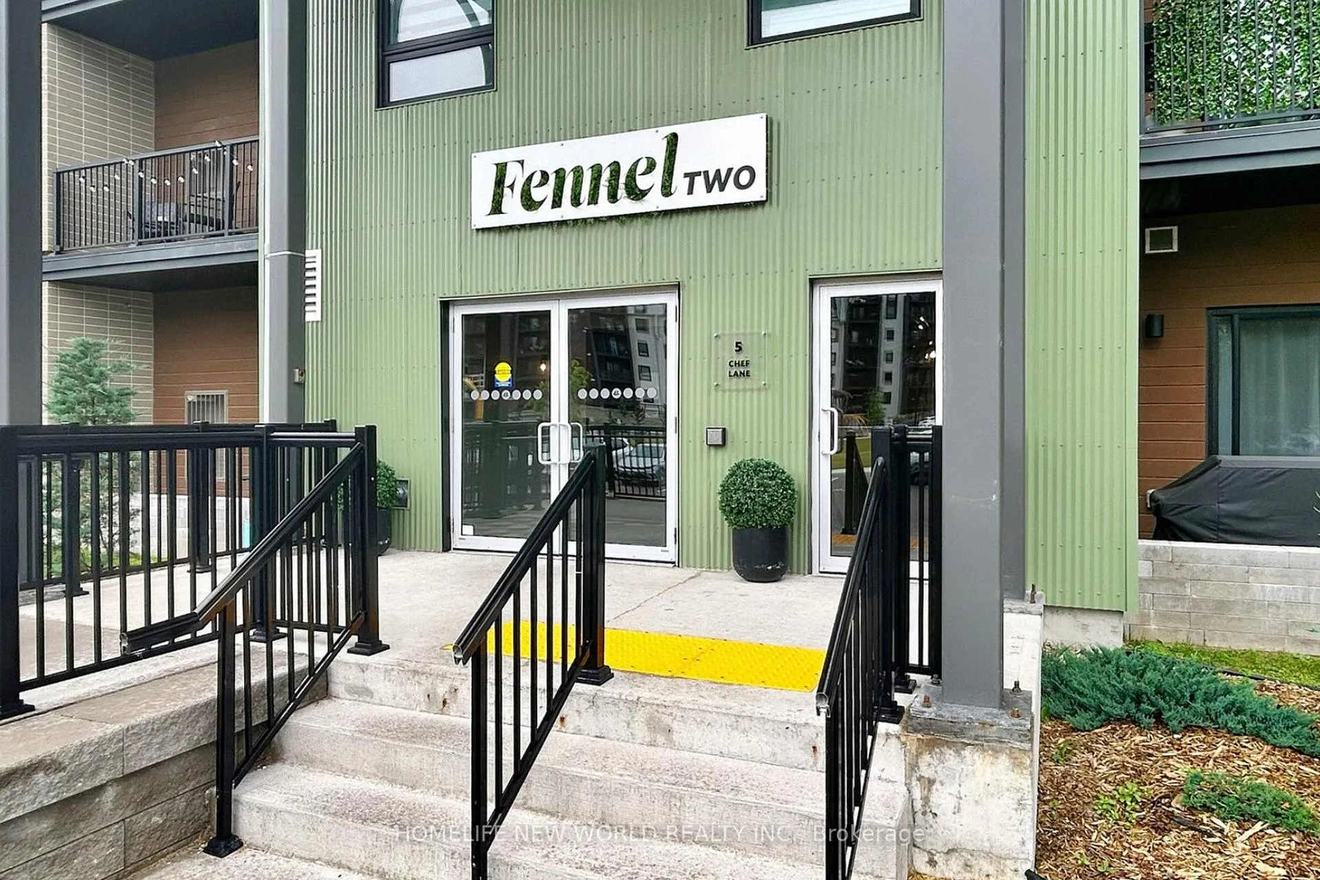 Photo 2 of Unit 603, 5 Chef Lane, Barrie, Rural Barrie Southeast — HOMEH