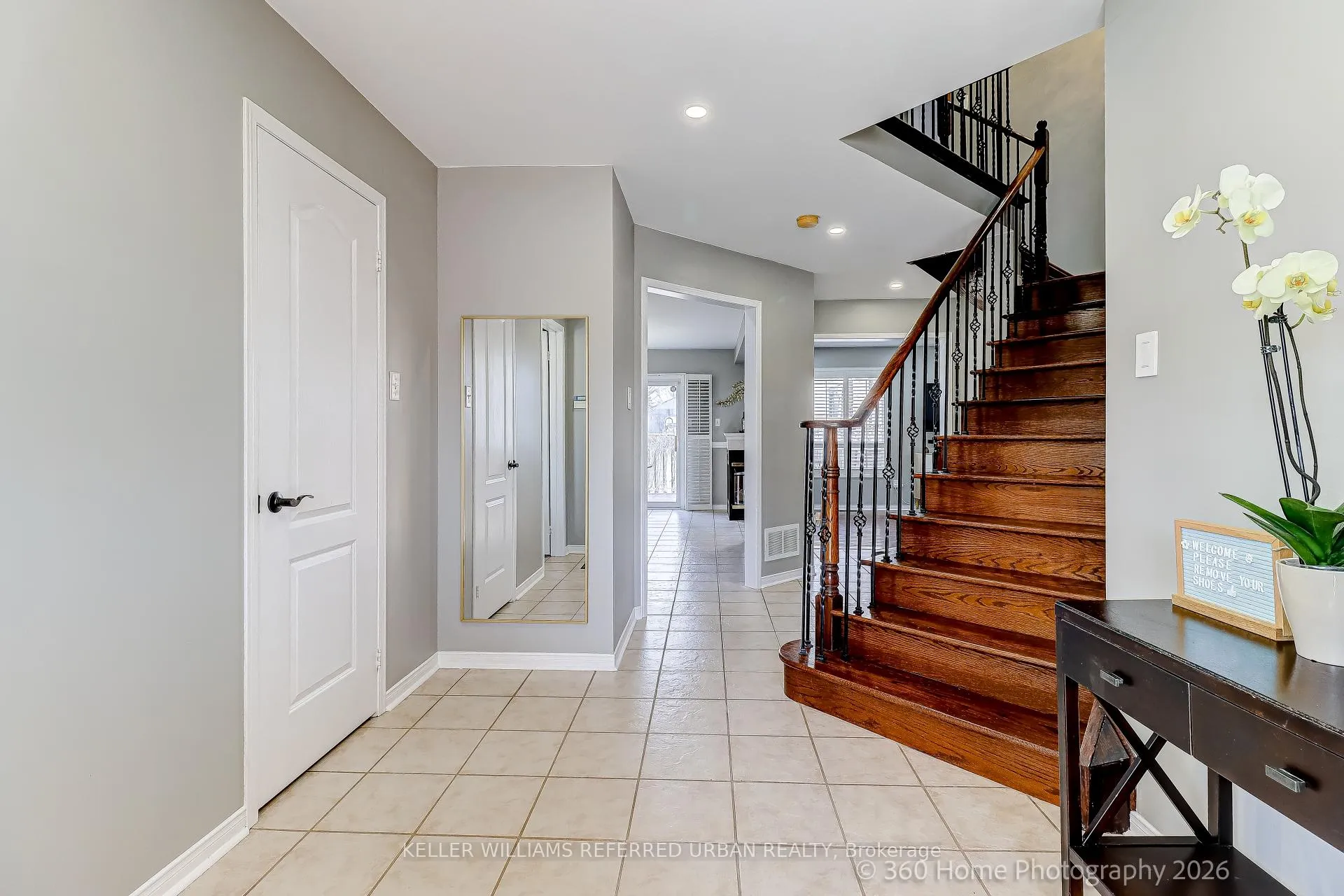 Photo 3 of 4 Woodvalley Drive, Brampton, Fletcher's Meadow — HOMEH