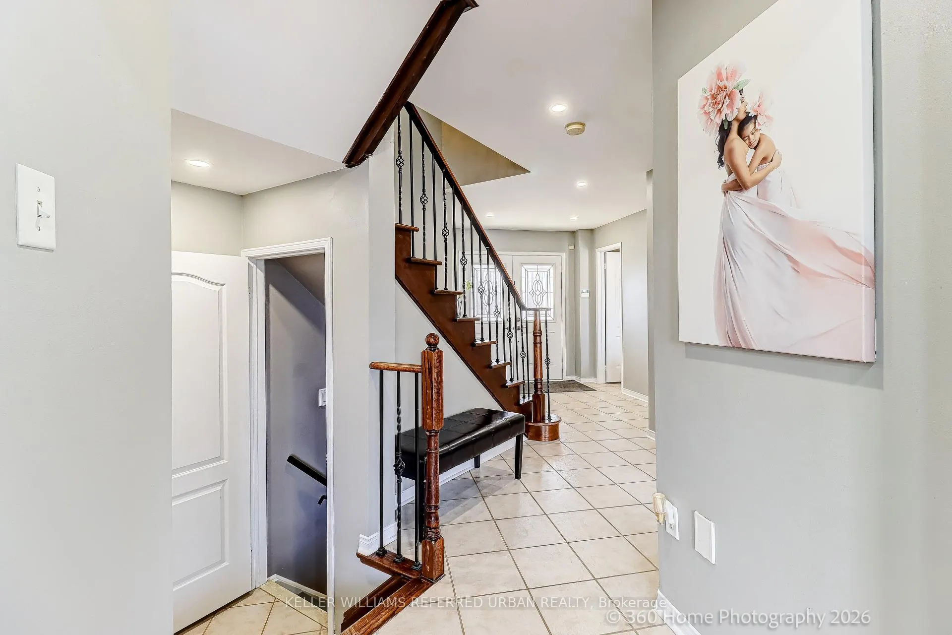Photo 10 of 4 Woodvalley Drive, Brampton, Fletcher's Meadow — HOMEH