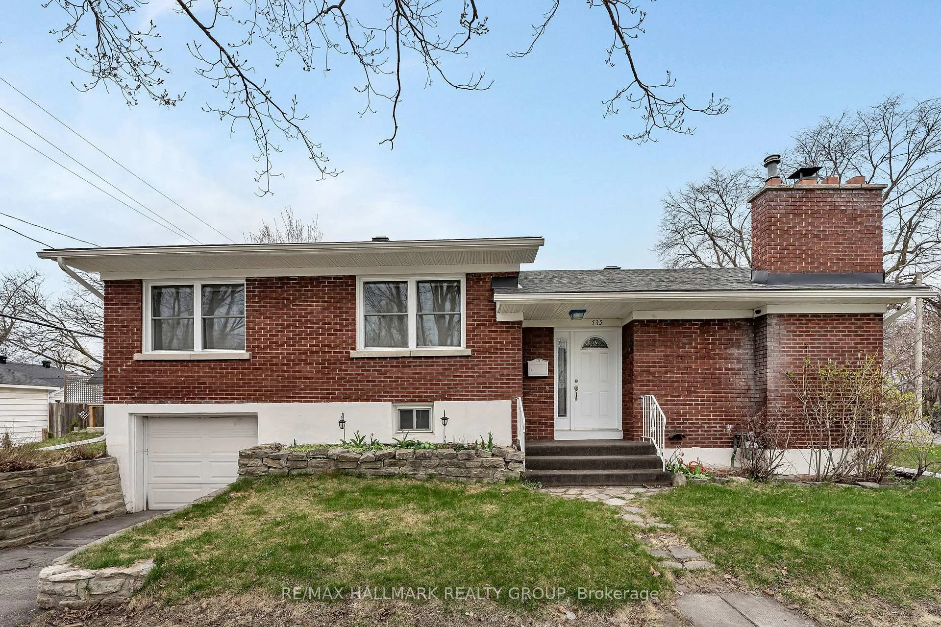 Photo 1 of 735 Chapman Boulevard, Ottawa, Elmvale Acres — HOMEH