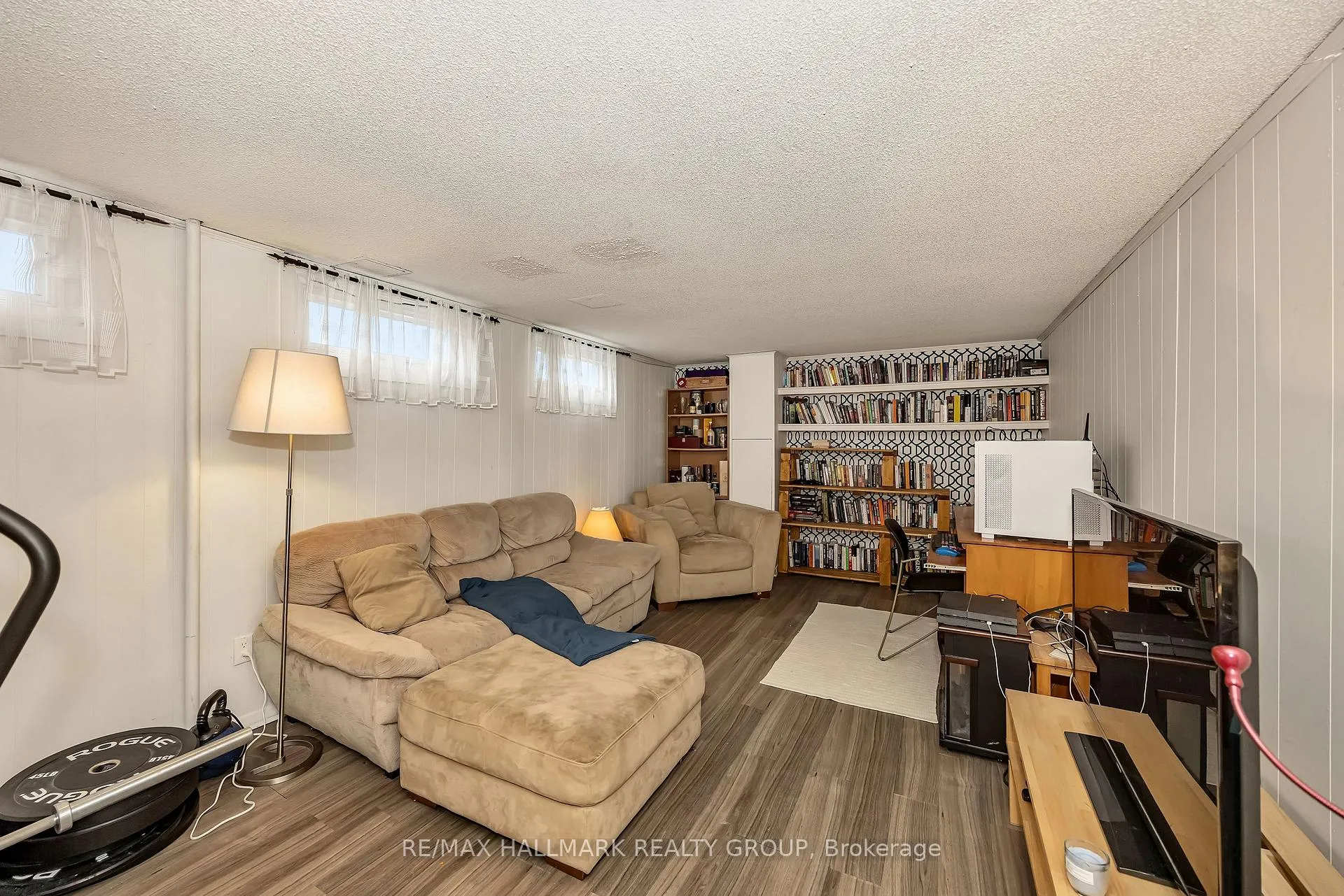 Photo 26 of 735 Chapman Boulevard, Ottawa, Elmvale Acres — HOMEH