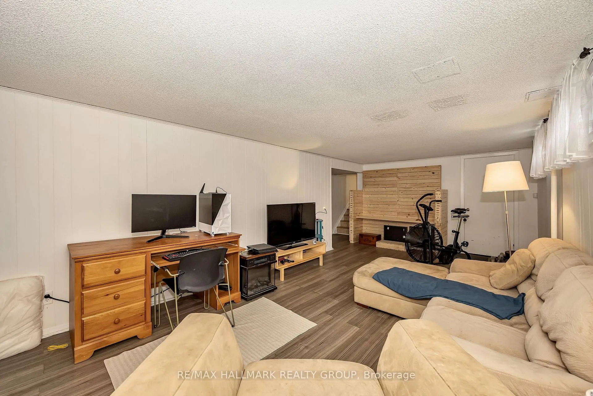 Photo 27 of 735 Chapman Boulevard, Ottawa, Elmvale Acres — HOMEH