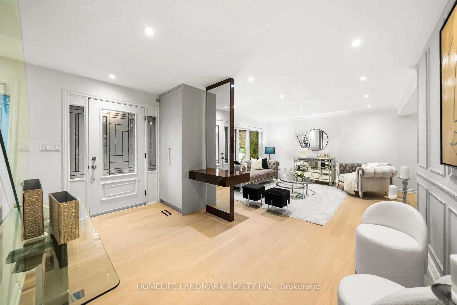 Photo 4 of 11 Jondan Crescent, Markham, Royal Orchard — HOMEH