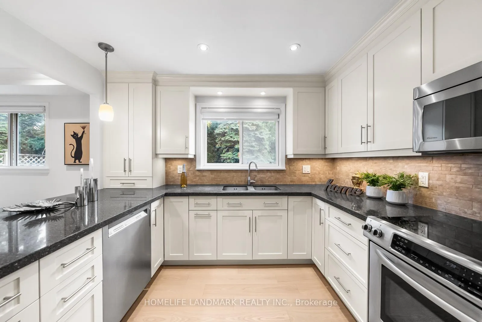 Photo 19 of 11 Jondan Crescent, Markham, Royal Orchard — HOMEH