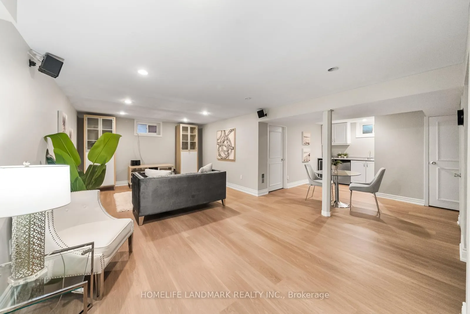 Photo 34 of 11 Jondan Crescent, Markham, Royal Orchard — HOMEH