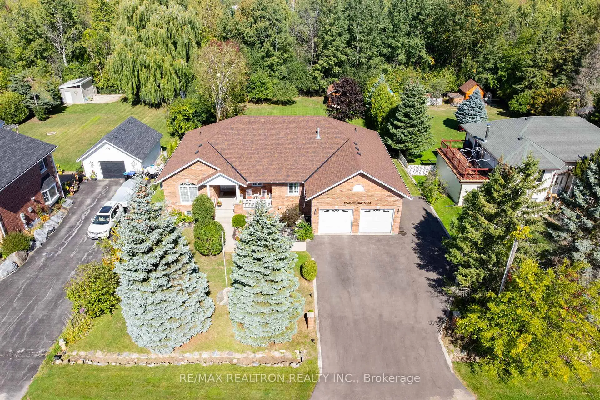 Photo 2 of 61 Broadview Street, Collingwood — HOMEH