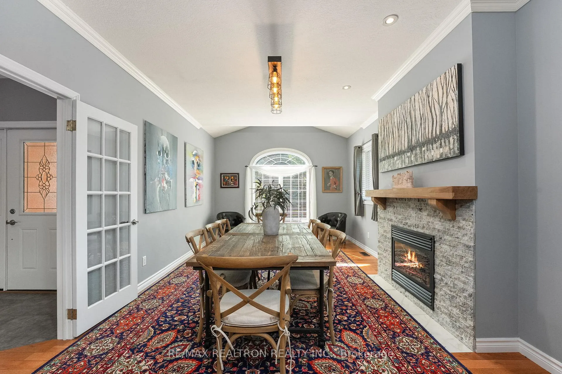 Photo 9 of 61 Broadview Street, Collingwood — HOMEH