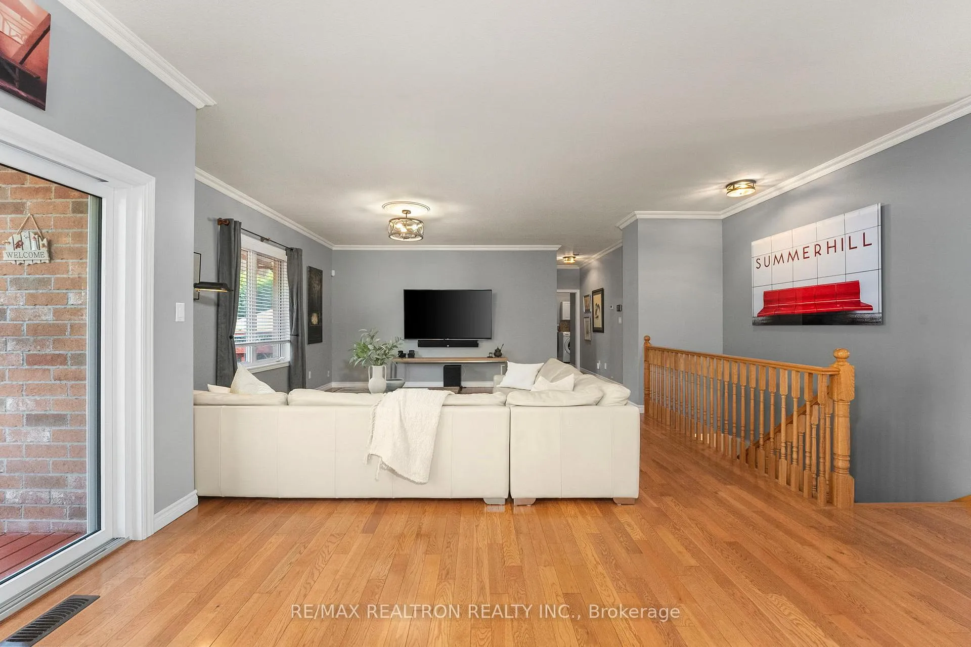 Photo 10 of 61 Broadview Street, Collingwood — HOMEH