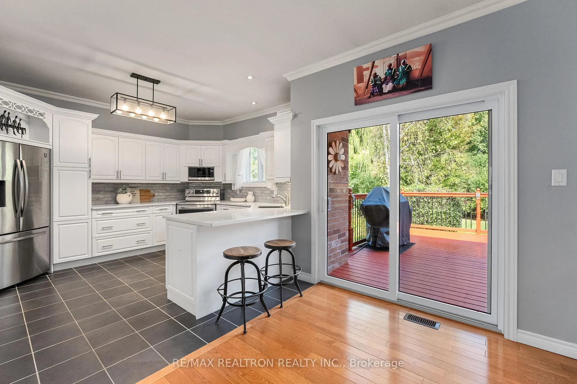 Photo 13 of 61 Broadview Street, Collingwood — HOMEH