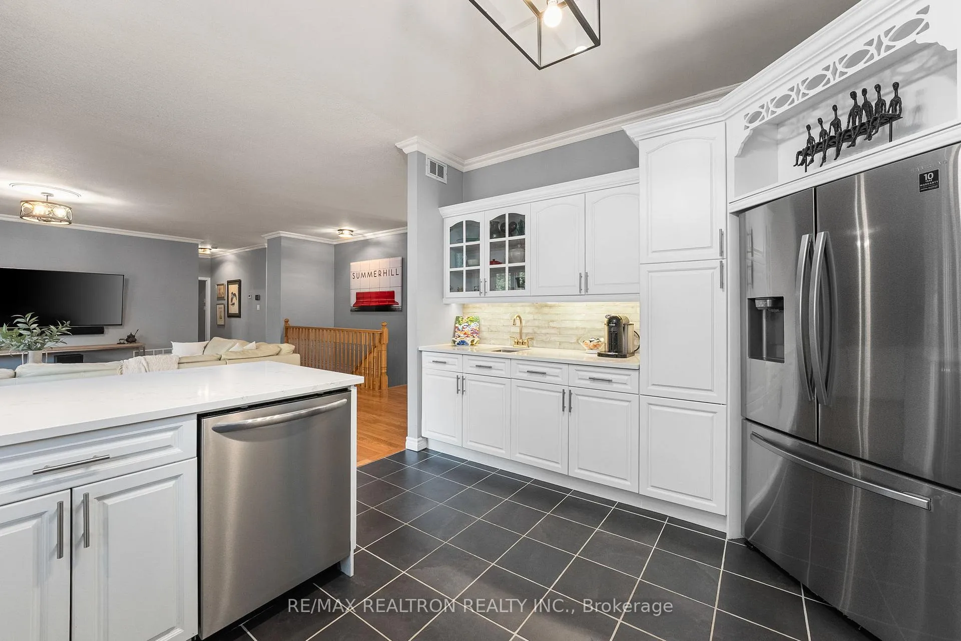 Photo 17 of 61 Broadview Street, Collingwood — HOMEH