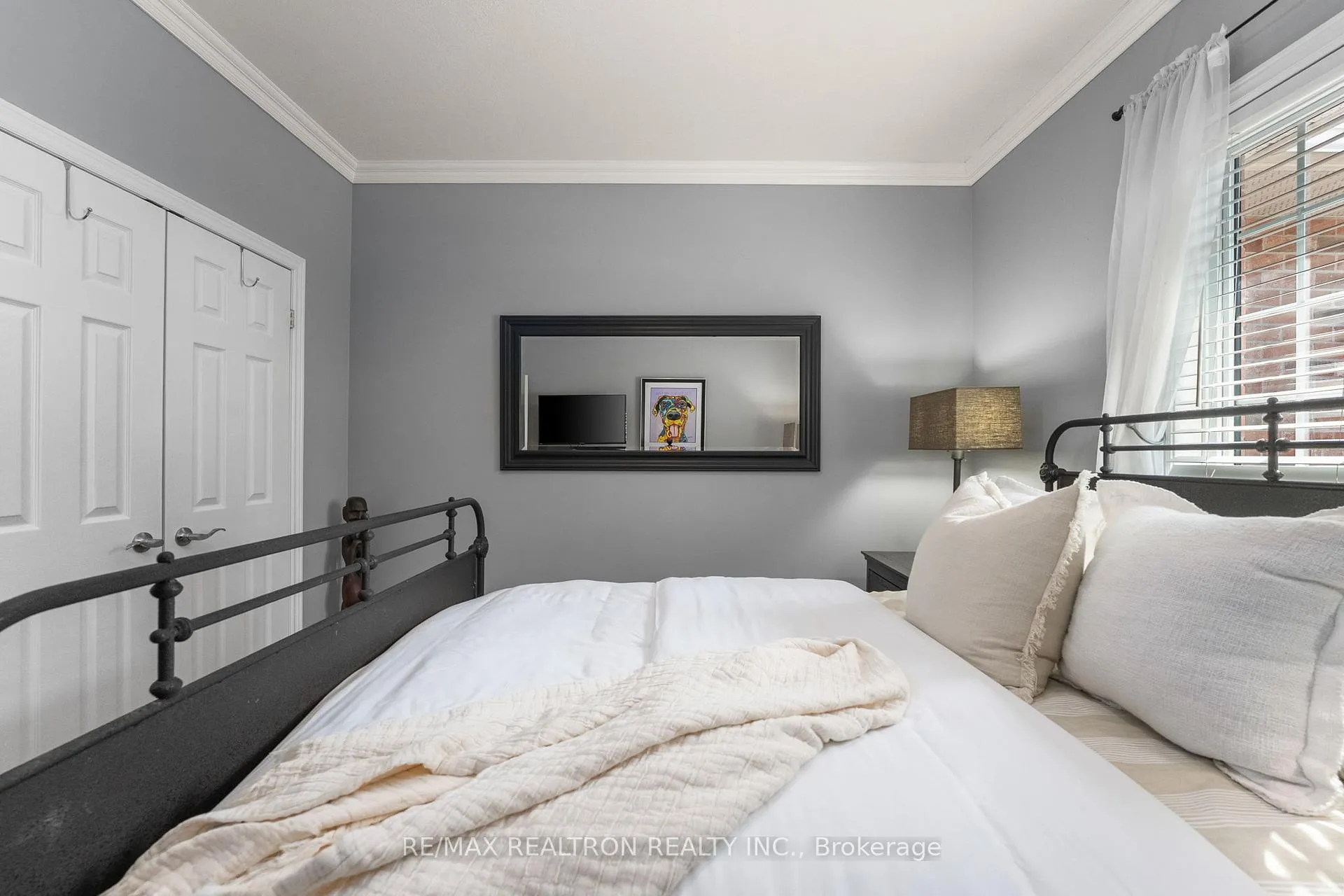 Photo 21 of 61 Broadview Street, Collingwood — HOMEH