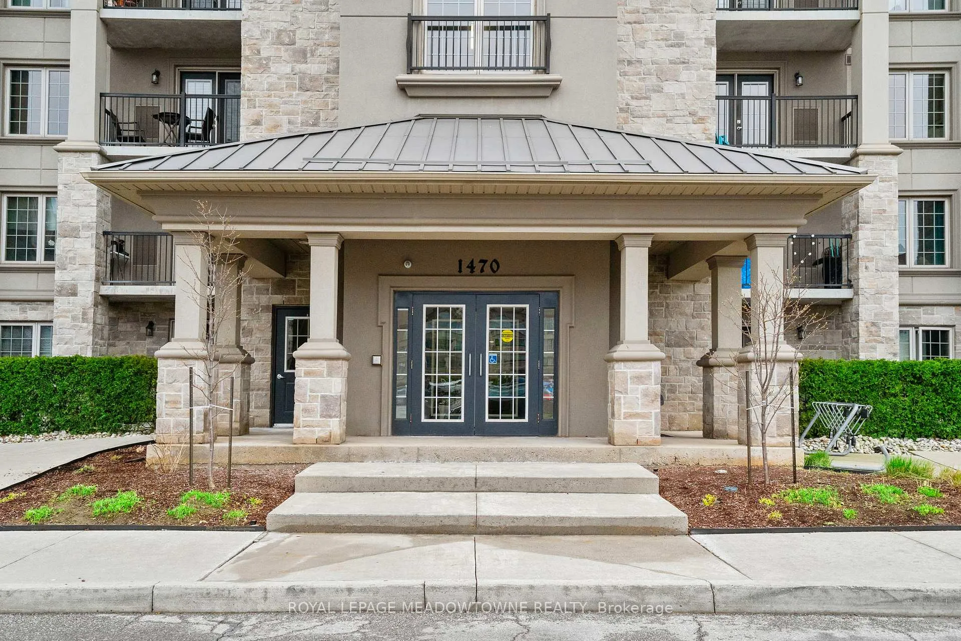 Photo 2 of Unit 310, 1470 Main Street E, Milton, Dempsey — HOMEH