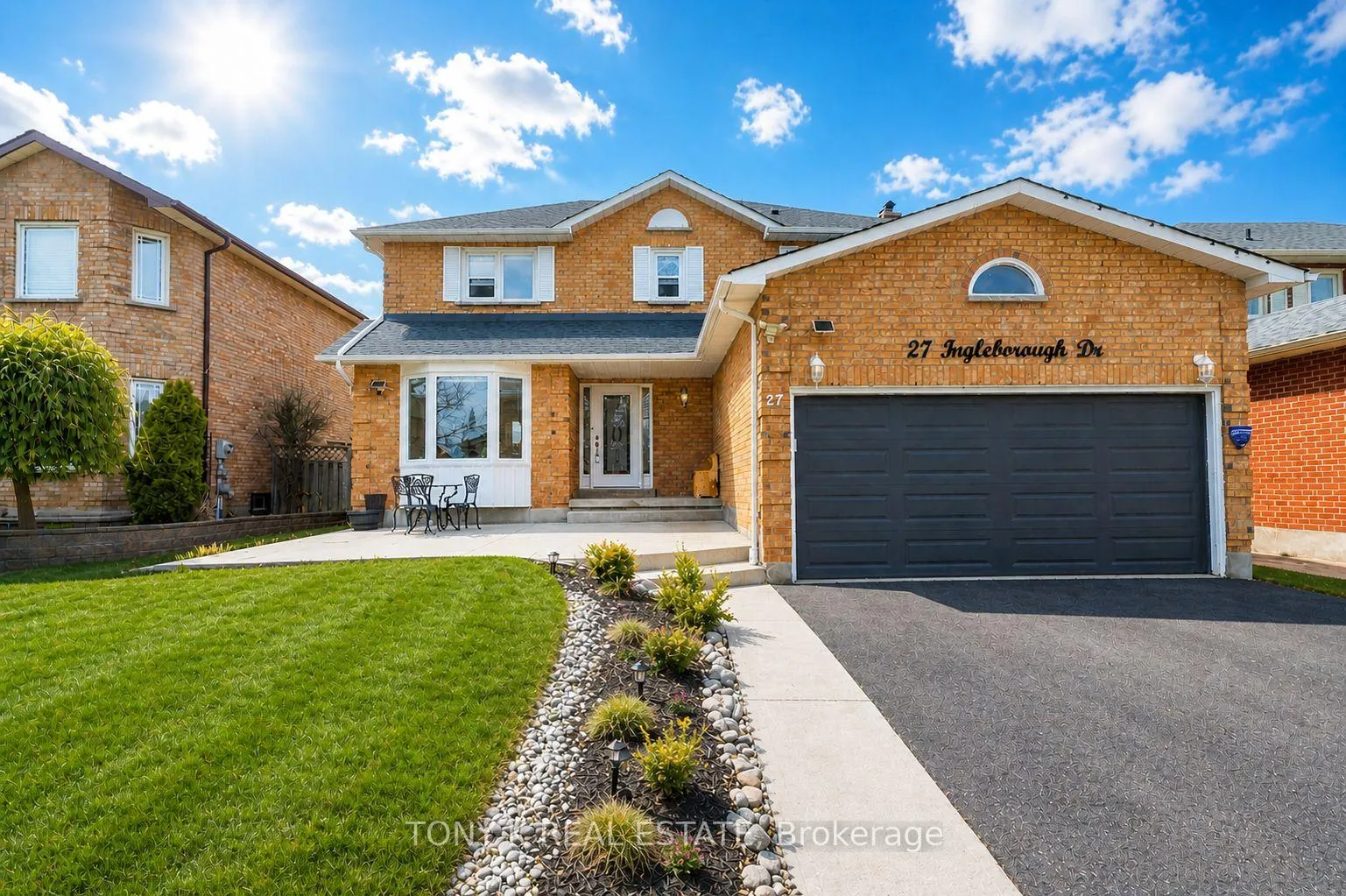 Photo 1 of 27 Ingleborough Drive, Whitby, Blue Grass Meadows — HOMEH