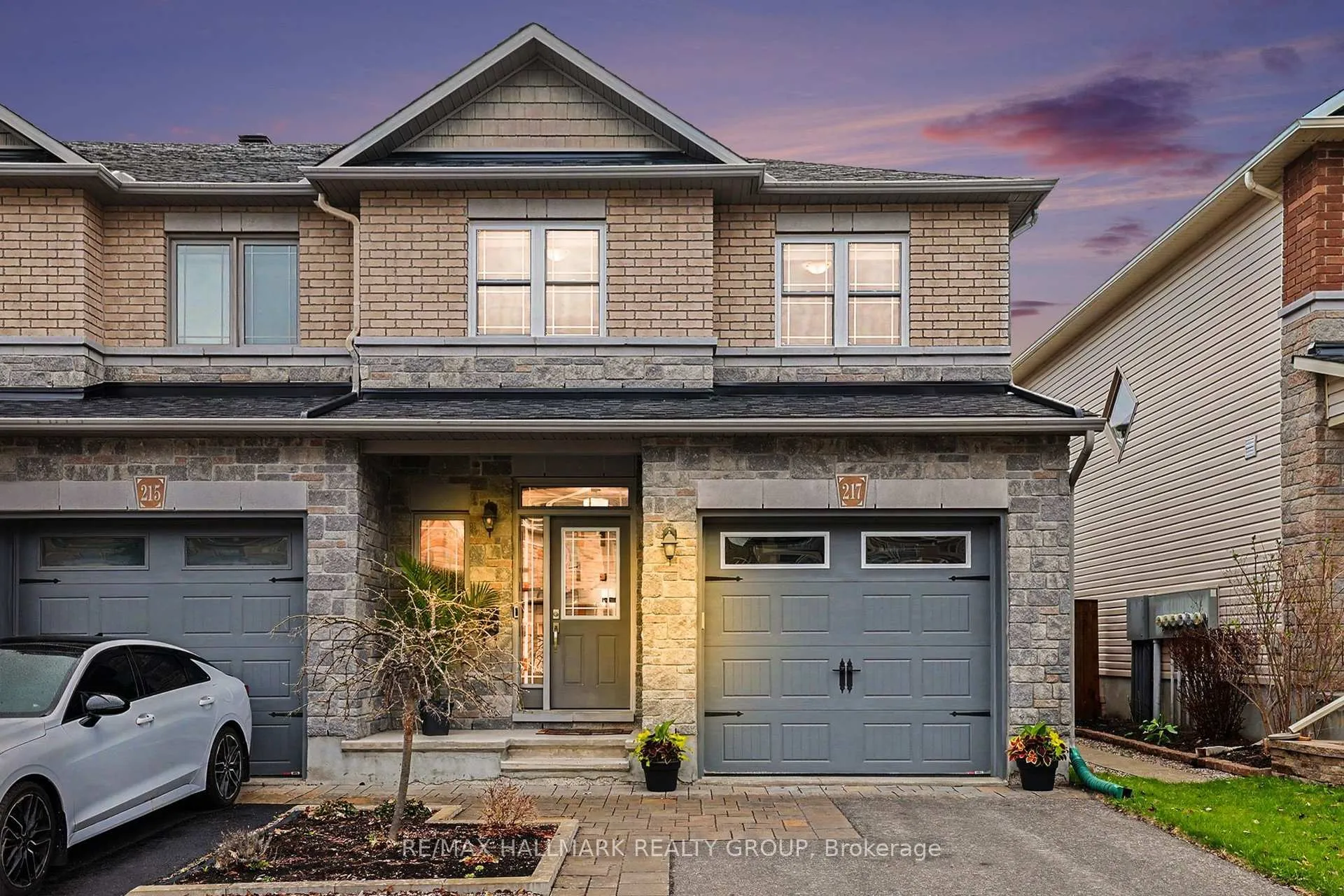 Photo 1 of 217 Gossamer Street, Ottawa, Mer Bleue/Bradley Estates/Anderson Park — HOMEH