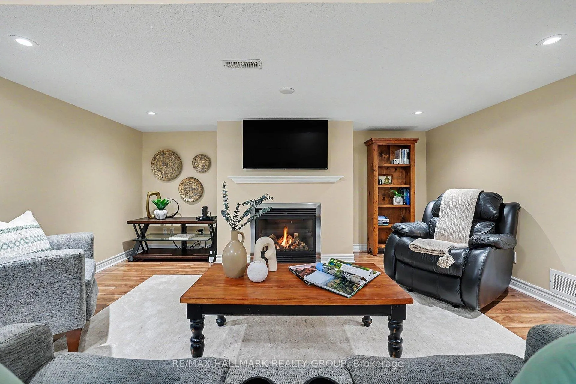 Photo 26 of 217 Gossamer Street, Ottawa, Mer Bleue/Bradley Estates/Anderson Park — HOMEH