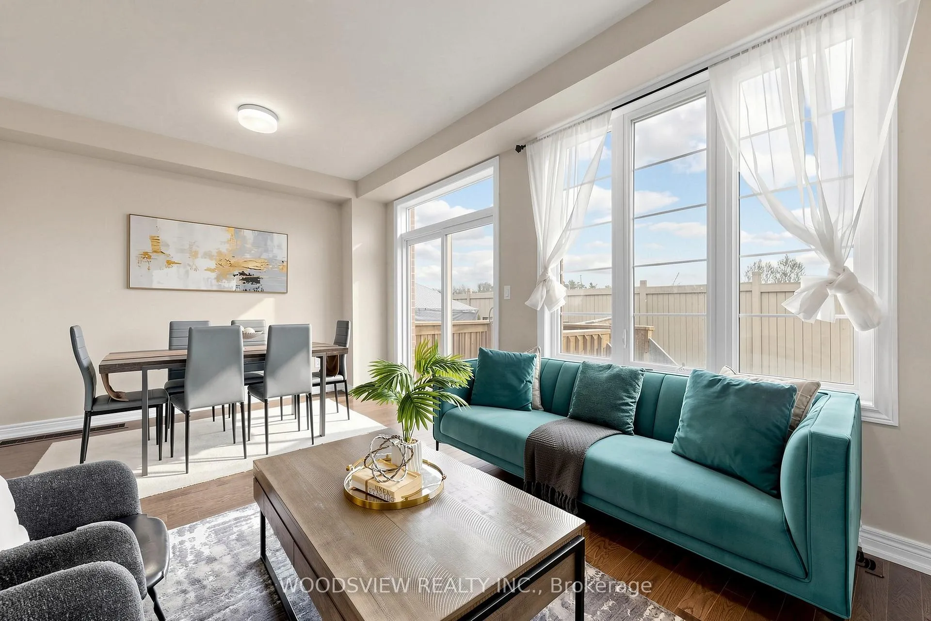Photo 12 of 1366 Clarriage Court, Milton, Ford — HOMEH