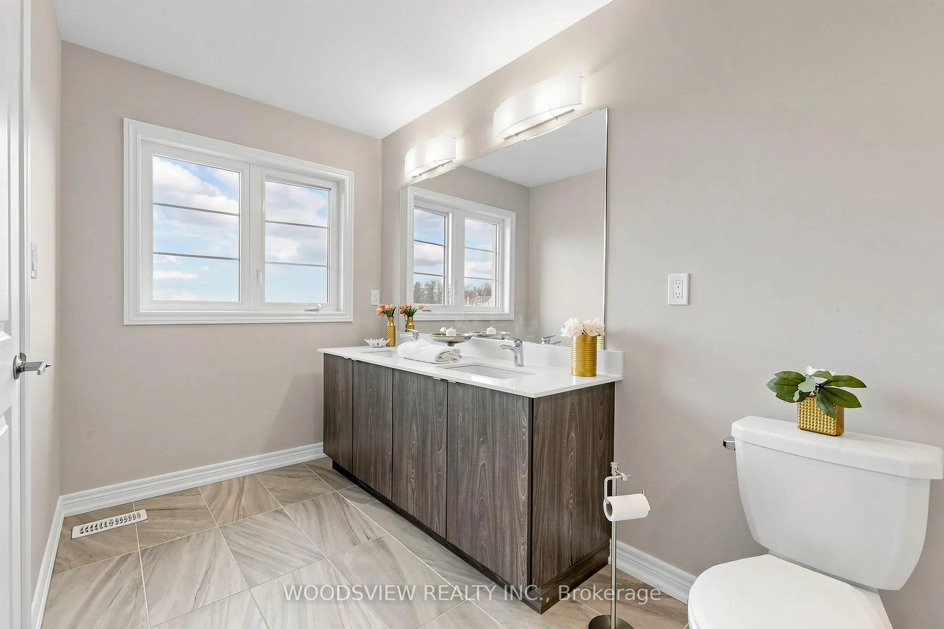 Photo 24 of 1366 Clarriage Court, Milton, Ford — HOMEH
