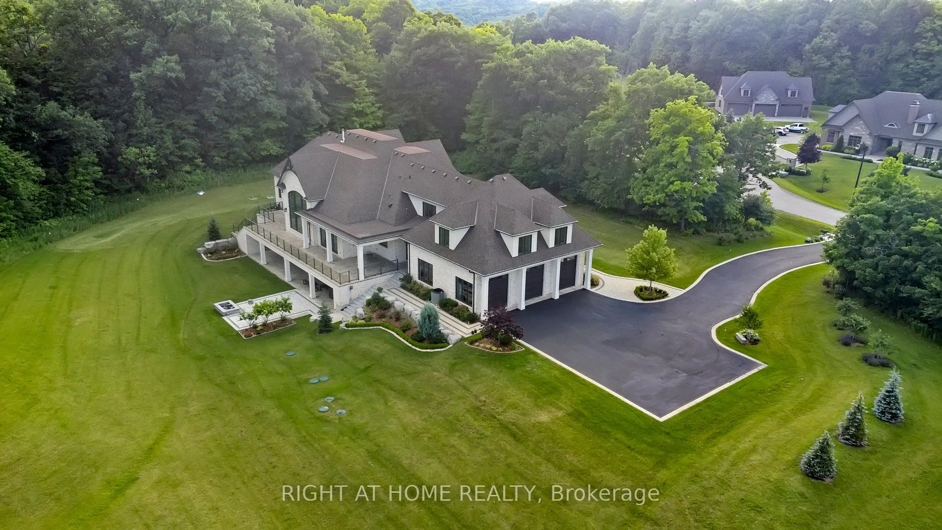 Front of 2606 Harvestmoon Lane