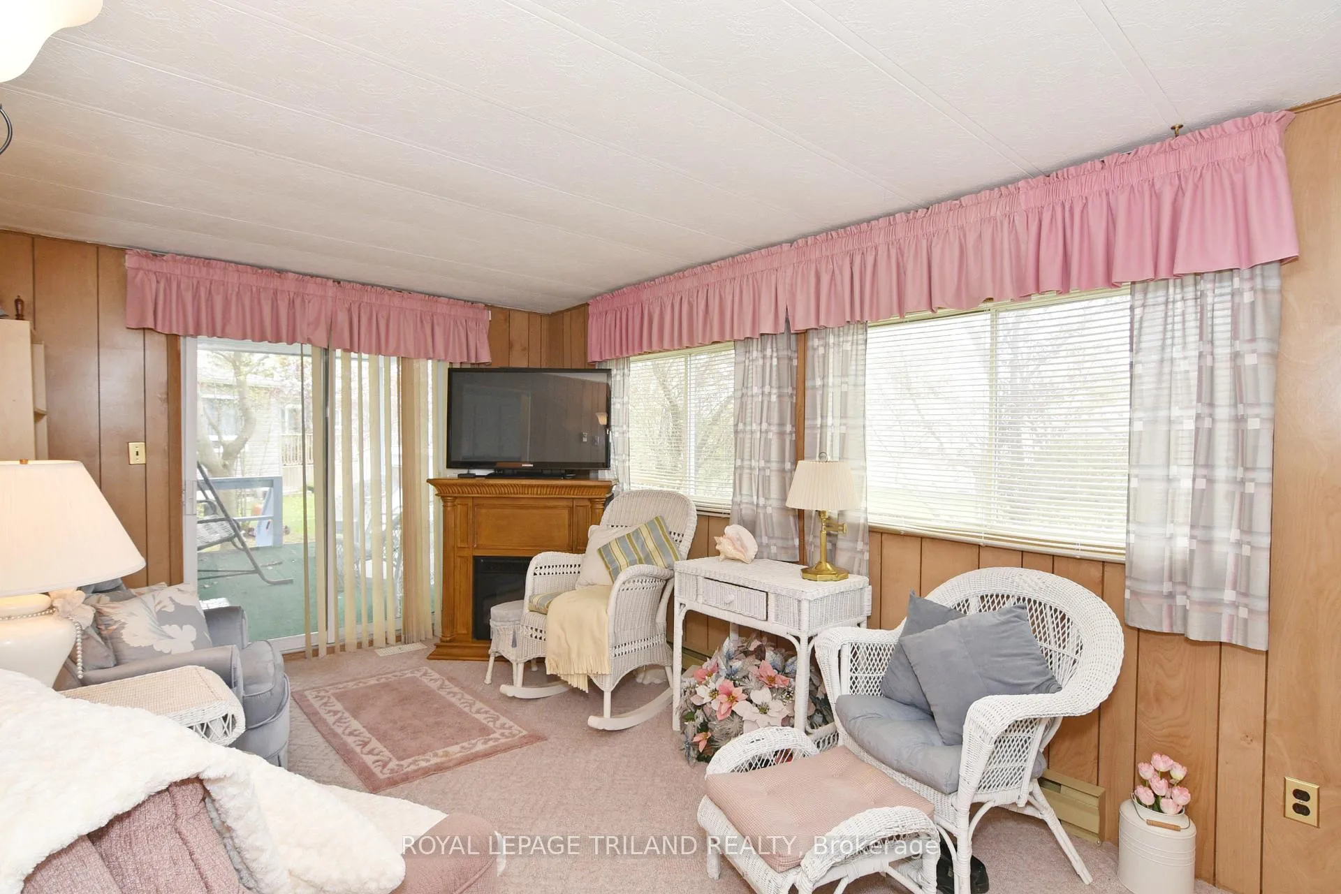 Photo 21 of 138 Pebble Beach Parkway, South Huron, Stephen — HOMEH