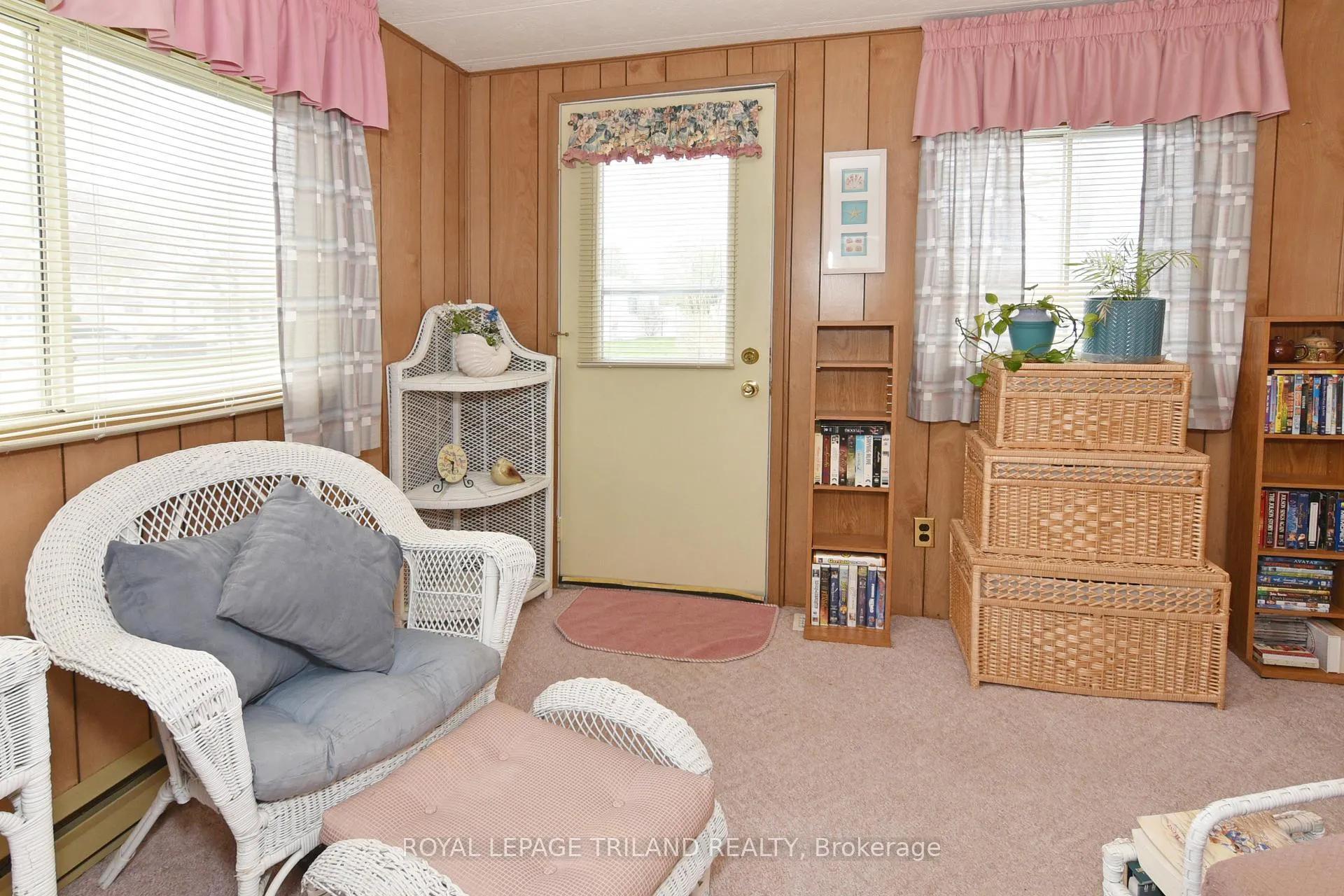 Photo 22 of 138 Pebble Beach Parkway, South Huron, Stephen — HOMEH