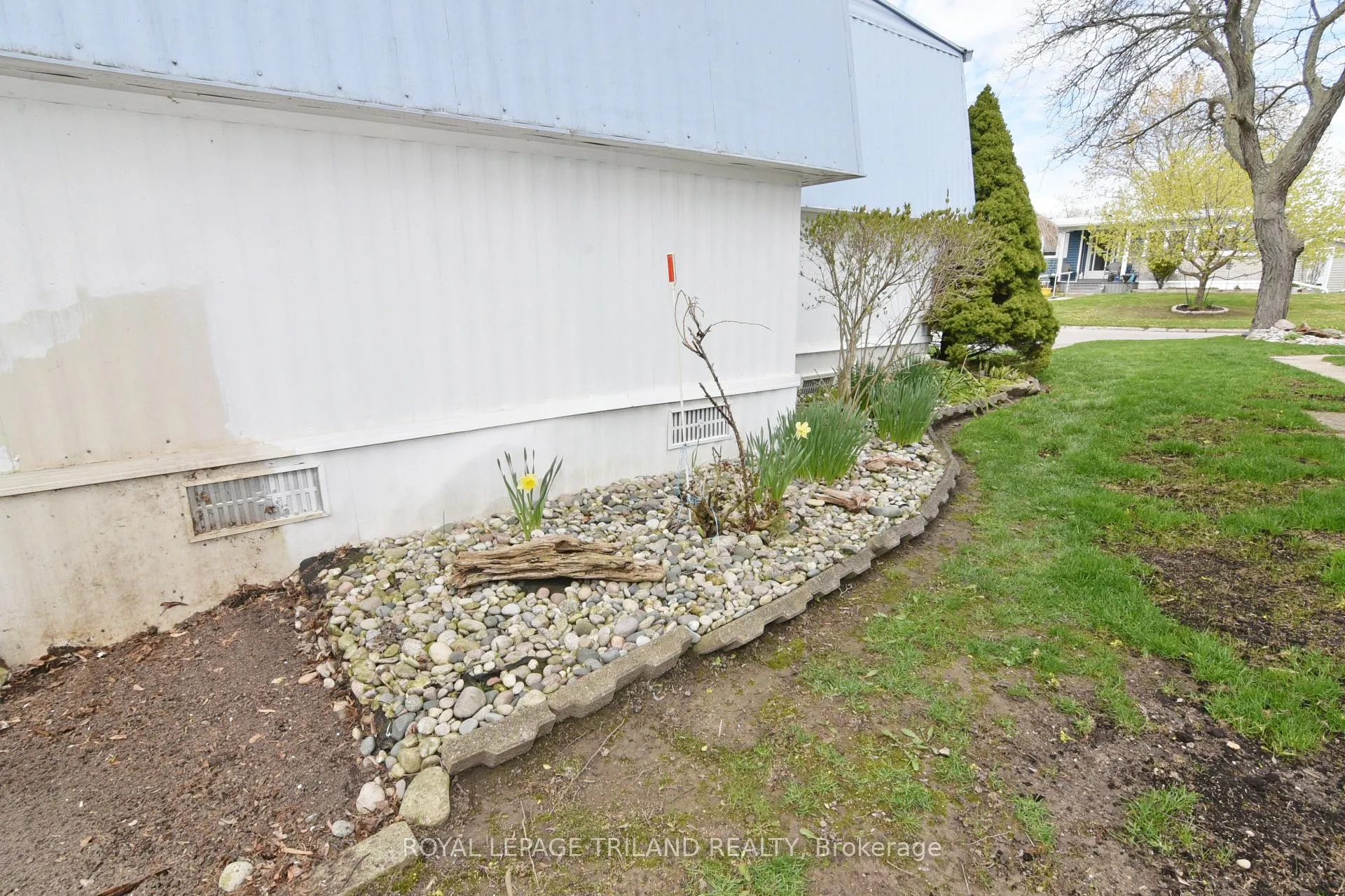Photo 26 of 138 Pebble Beach Parkway, South Huron, Stephen — HOMEH