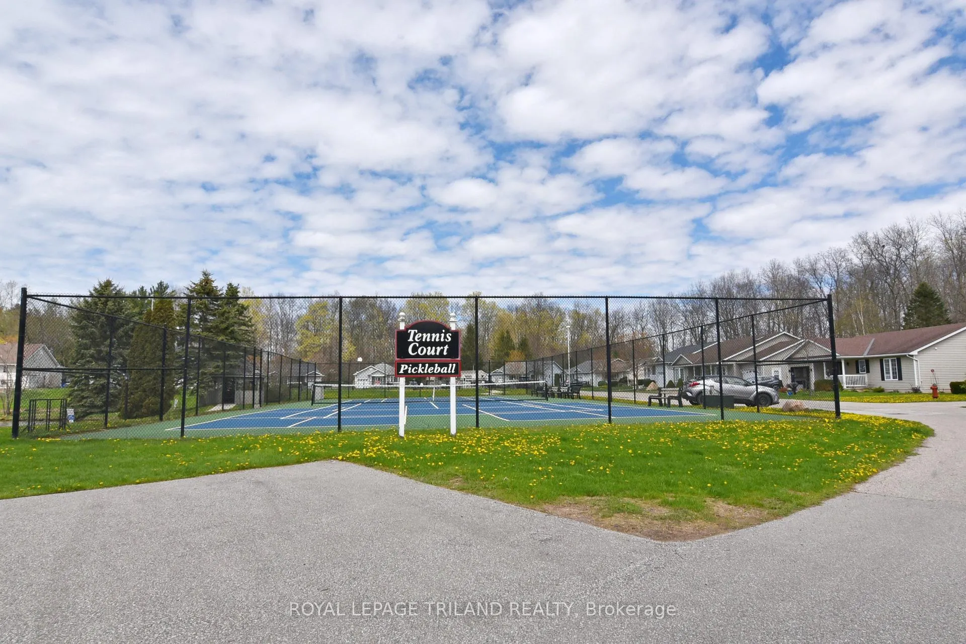 Photo 28 of 138 Pebble Beach Parkway, South Huron, Stephen — HOMEH