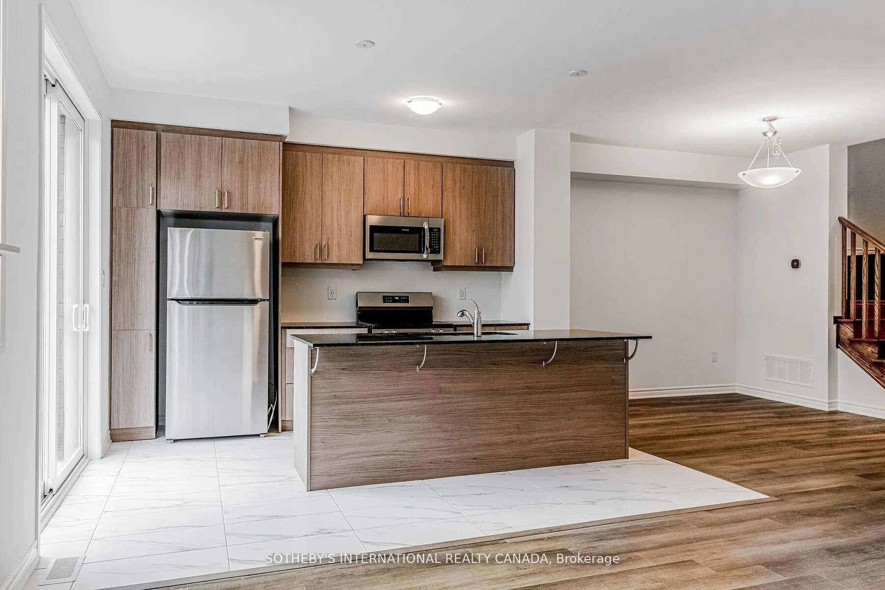 Photo 12 of 1782 Thames Circle, Milton, Bowes — HOMEH