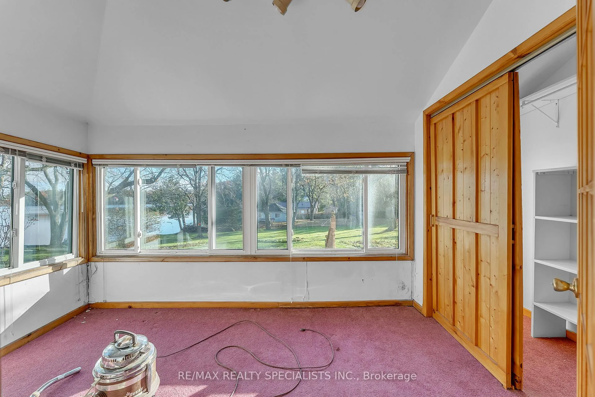 Photo 12 of 84 Cliff Way, Quinte West, Sidney Ward — HOMEH