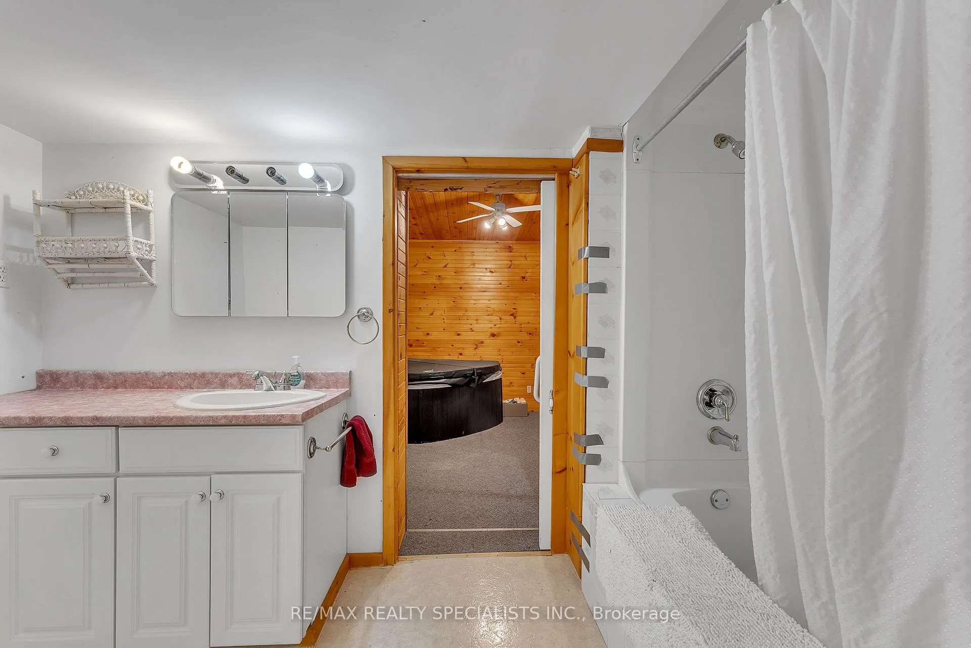 Photo 14 of 84 Cliff Way, Quinte West, Sidney Ward — HOMEH