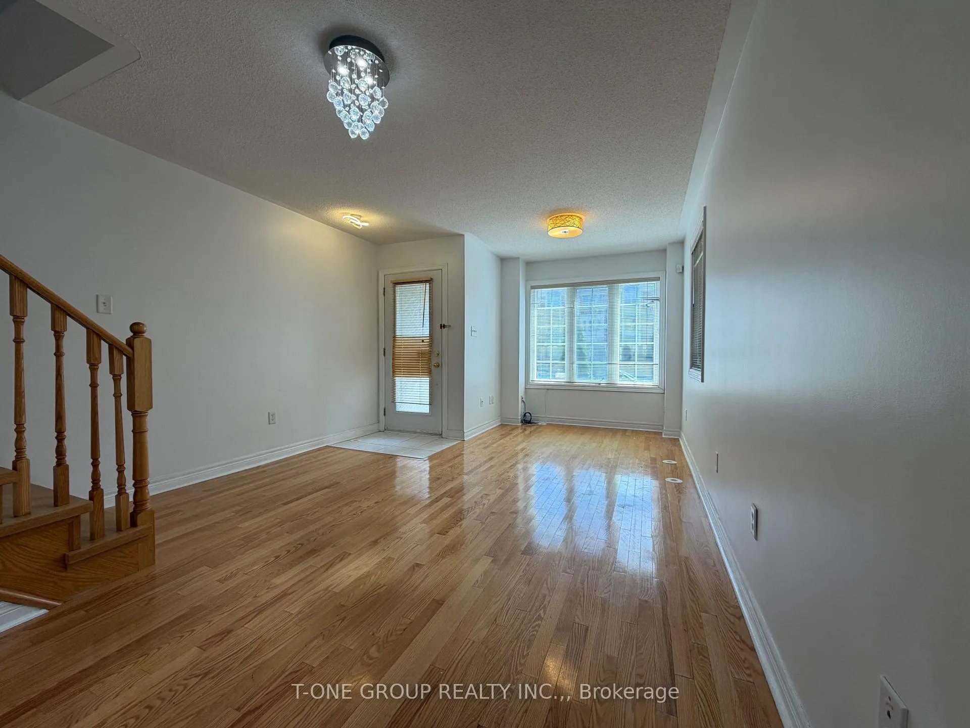 Photo 5 of 2452 Bur Oak Avenue, Markham, Cornell — HOMEH